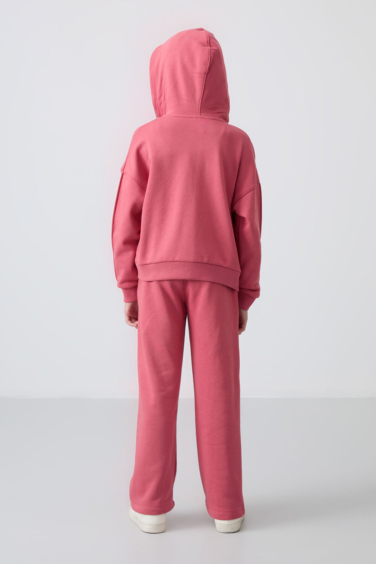 Yaban Gülü Pamuklu İçi Tüylü Yumuşak Dokulu Standart Fit Nakışlı Kız Çocuk Eşofman Takım - 75161