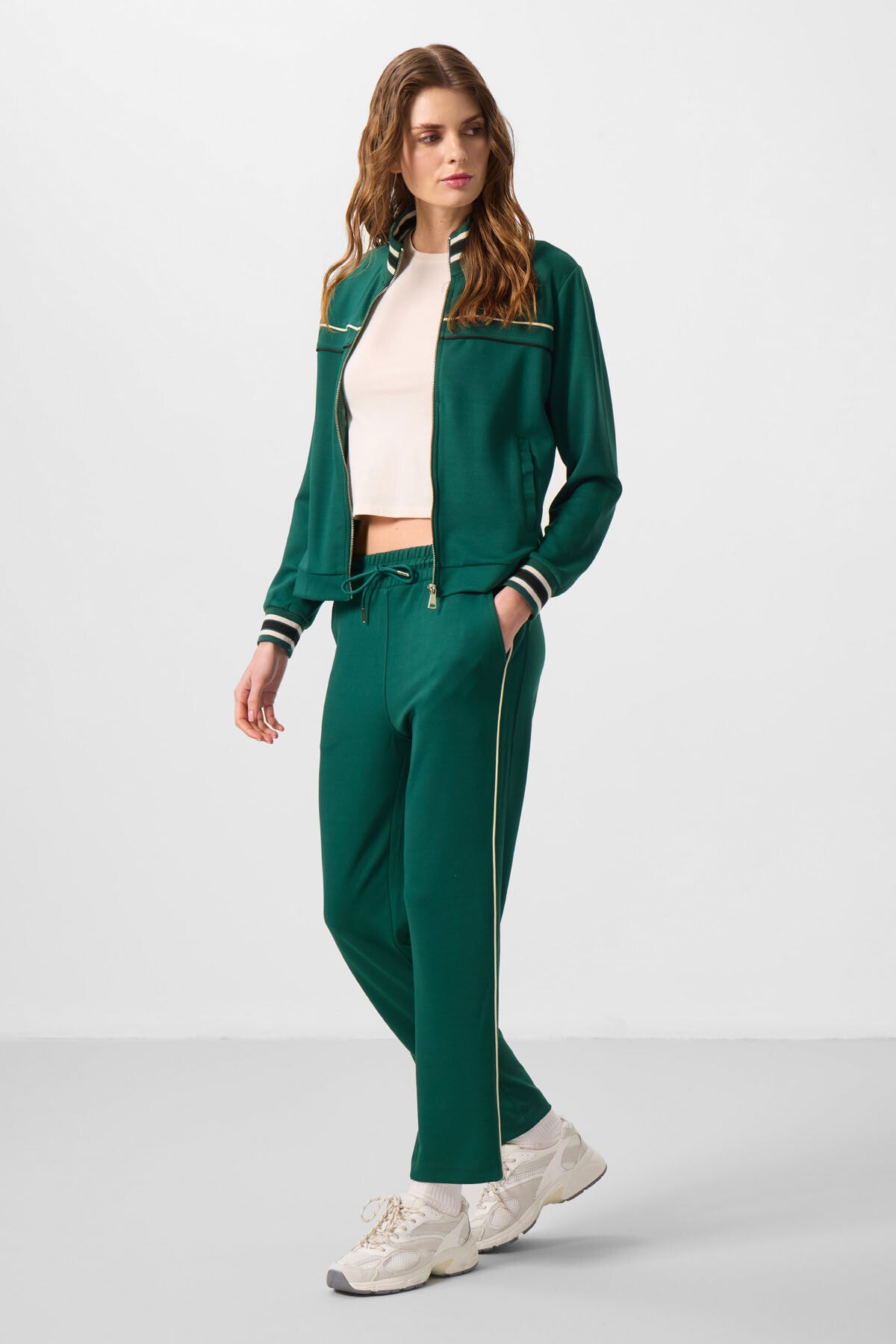 Yeşil Yumuşak Dokulu Triko Dik Yaka Oversize Kadın Eşofman Takım - 95350