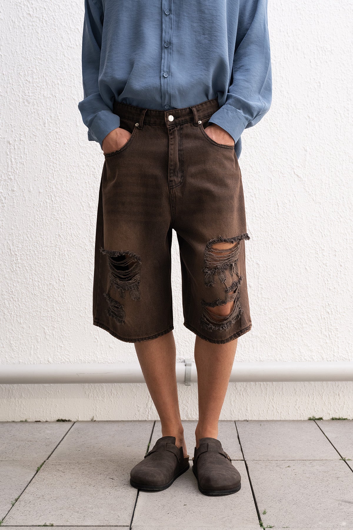 YIRTIKLI JEAN KAHVERENGİ ŞORT - KAHVERENGİ M