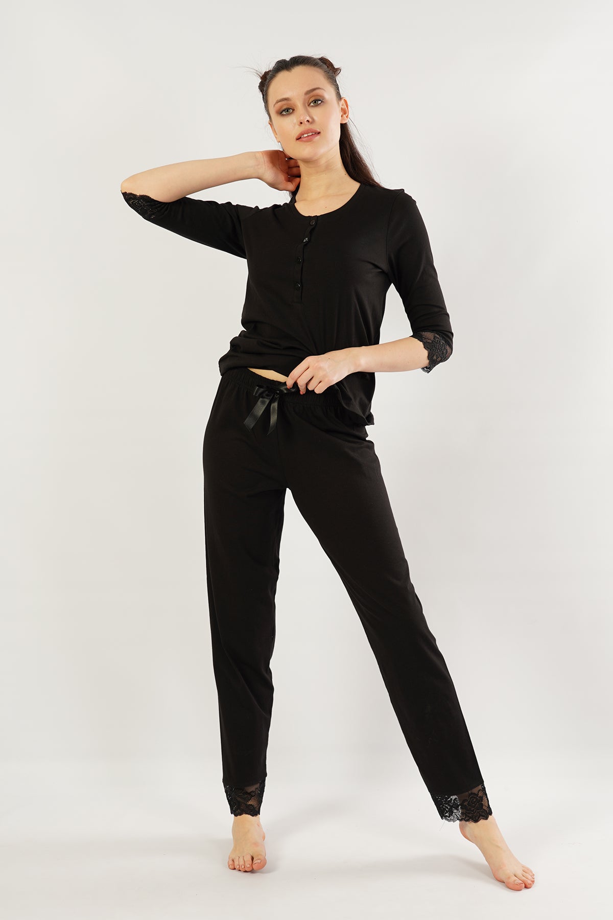 Woman Lace Pyjama Set