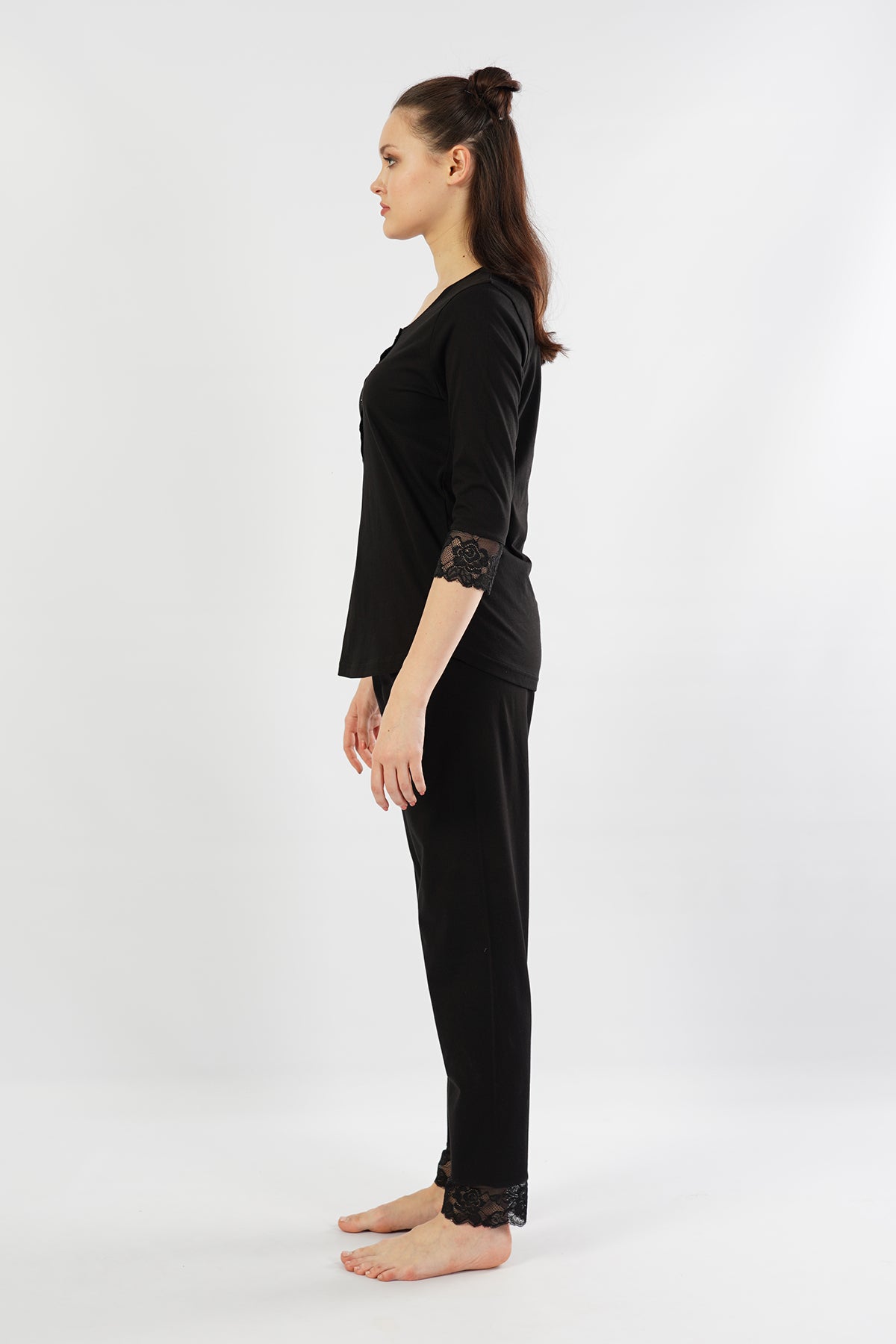 Woman Lace Pyjama Set