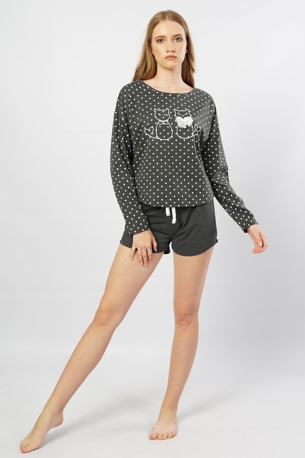 BAYAN P.SUPREM O YAKA DUSUK OMUZLU UZUN KOL ETEGI OVAL SORT TAKIM