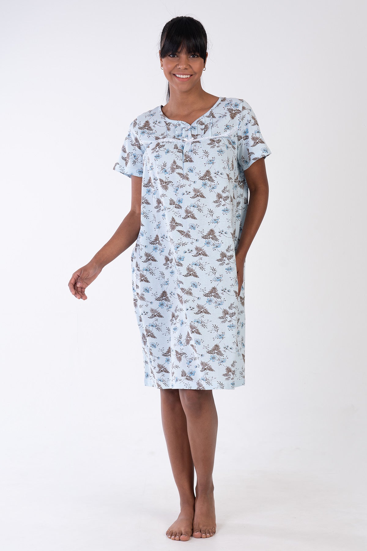 Woman Nerenda Grandma Nightgown