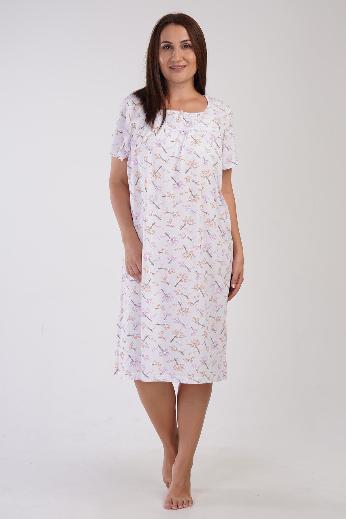 Woman Wande Grandma Nightgown