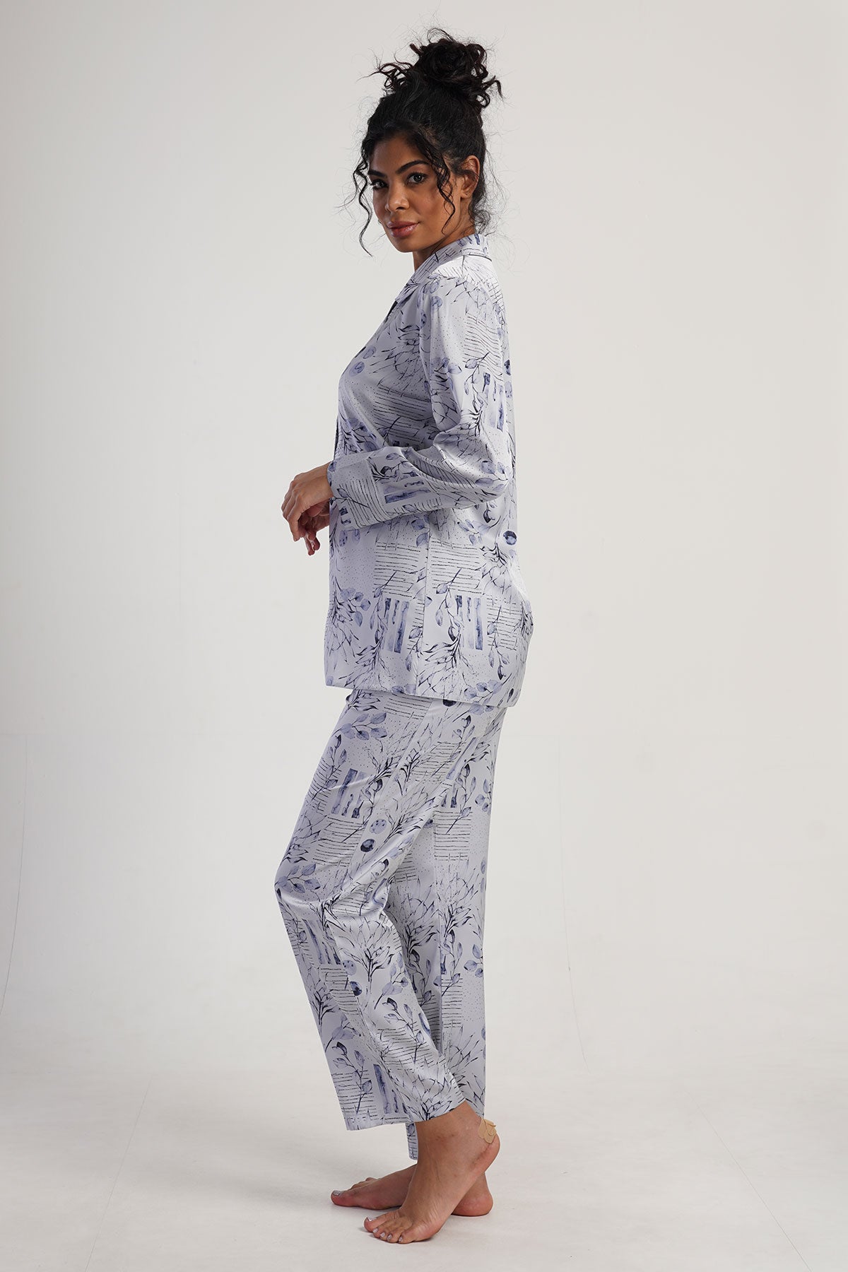 Woman Satin Blue Marin Pyjama Set