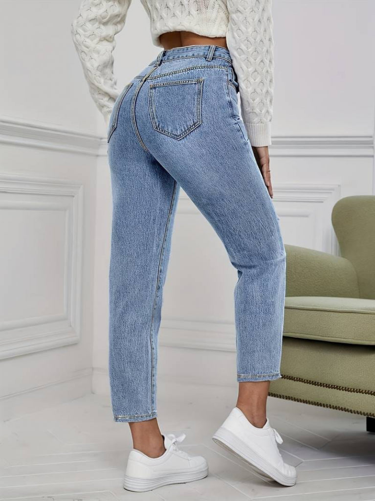 Kadın Açık Mavi Yırtık Mom Fit Kot Pantolon , 34854