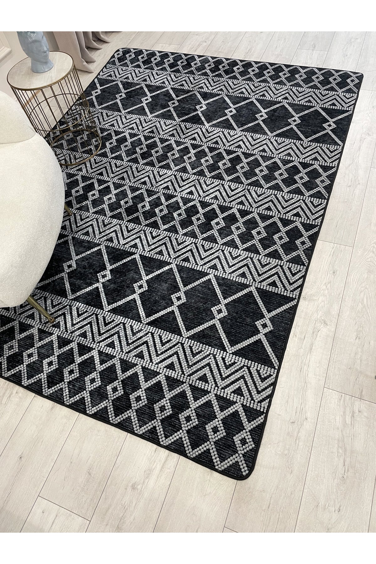 Gri Siyah İskandinav Tarzı Kilim Desenli Yolluk Lateks Halı