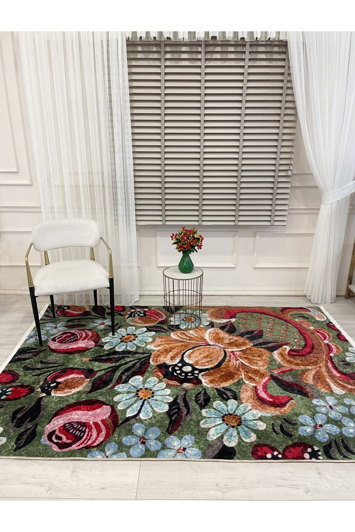 Yeşil Çiçek Desenli Floral Lateks Taban Halı
