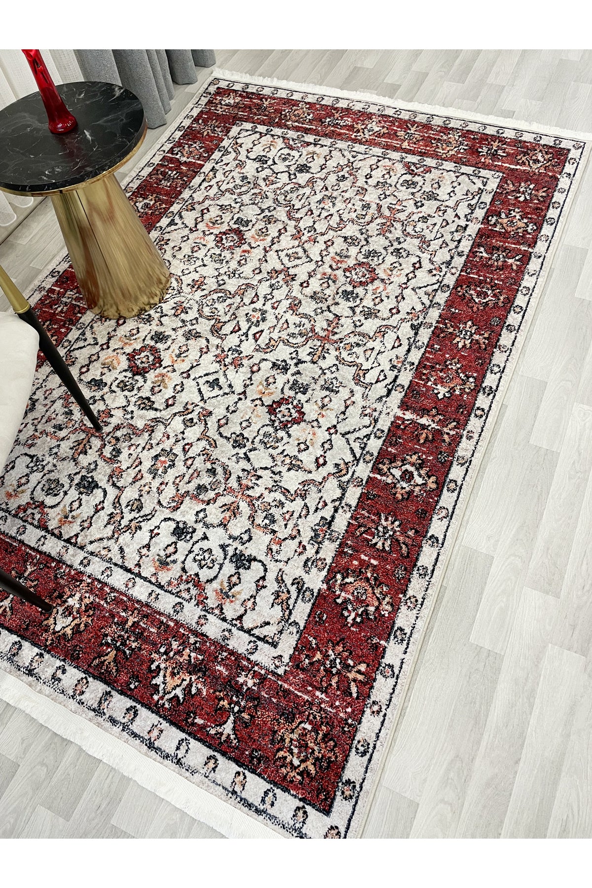 Kilim Motifli SAÇAKLI Klasik Kaymaz Taban Halı