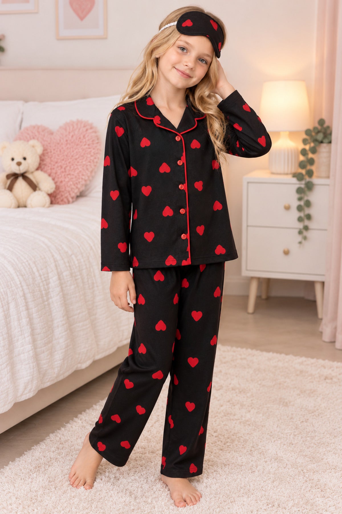 Kız çocuk pamuklu düğmeli kalp desenli uzun kollu süet pijama takımı