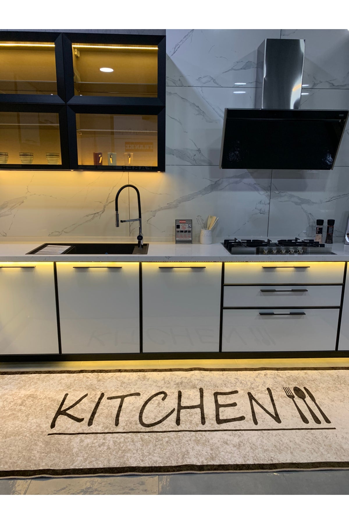 BEJ-KAHVE Lateks Deri Taban Saçaklı Mutfak Halısı