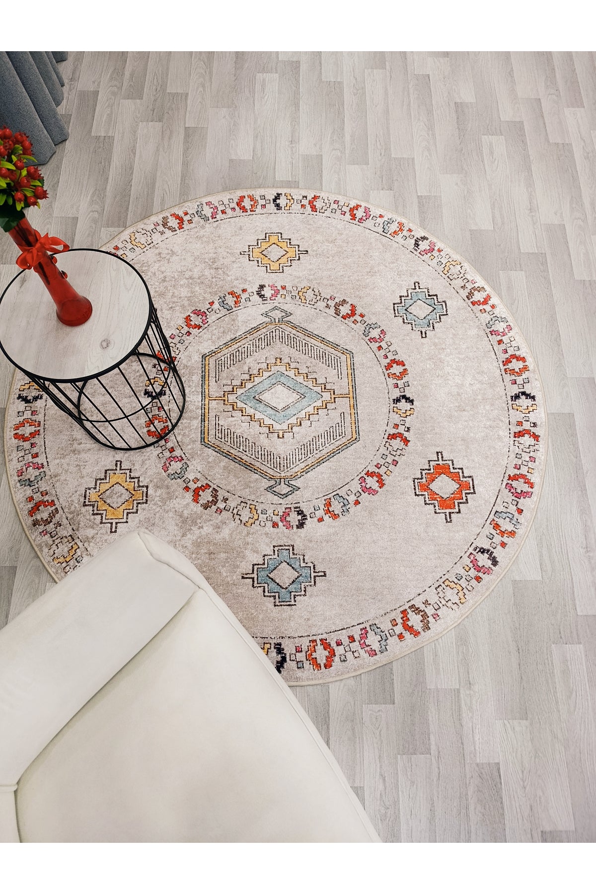 BEJ Renk Etnik Kilim Desen Kaymaz Taban Halı