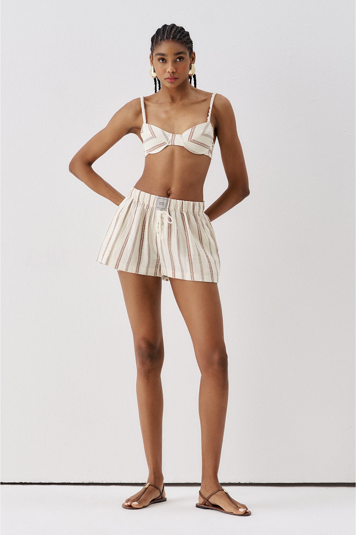 Lastikli Bralet