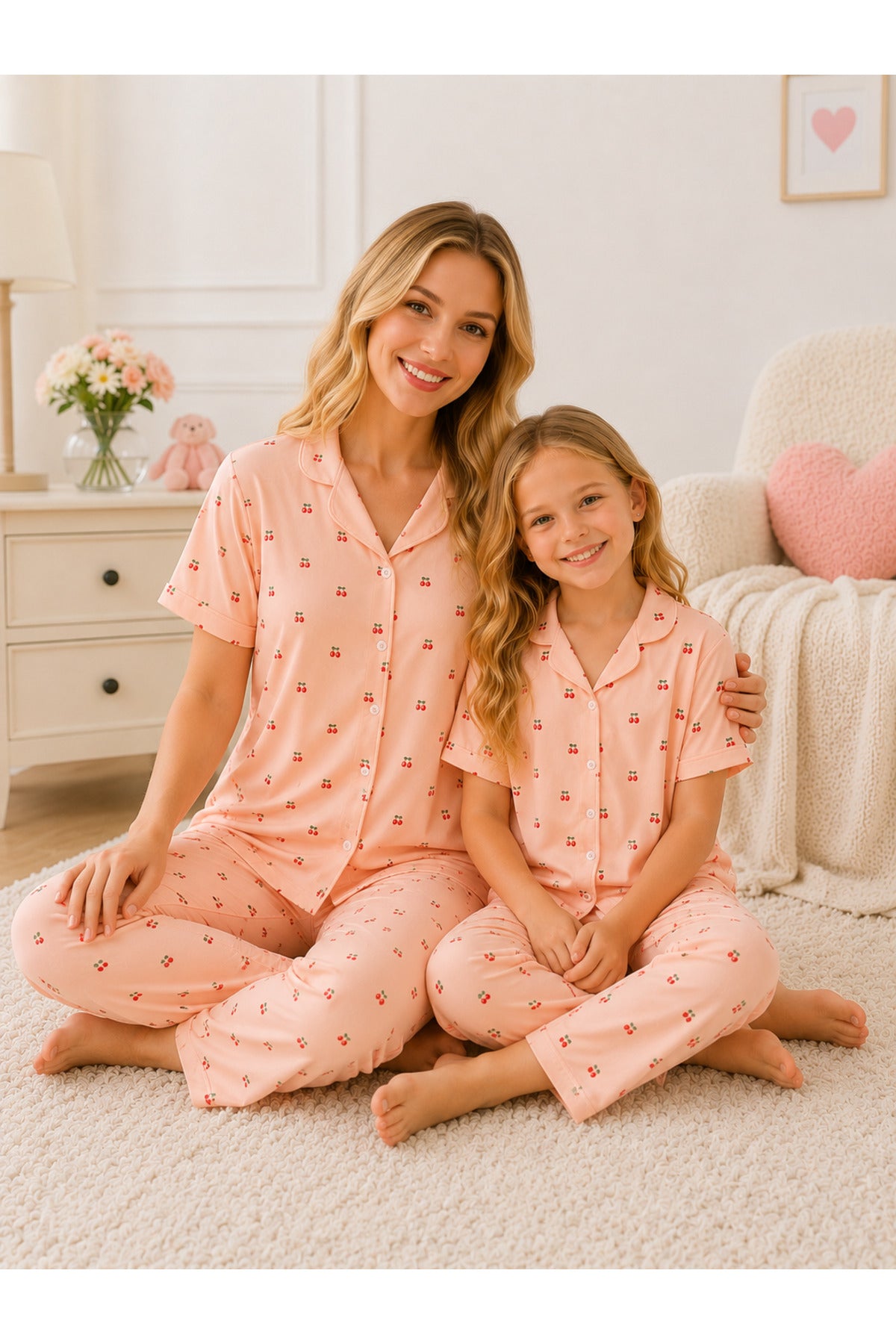 Anne kız pamuklu kiraz desenli yumuşacık yazlık kısa kollu pijama takımı ( tek takım fiyatıdır)