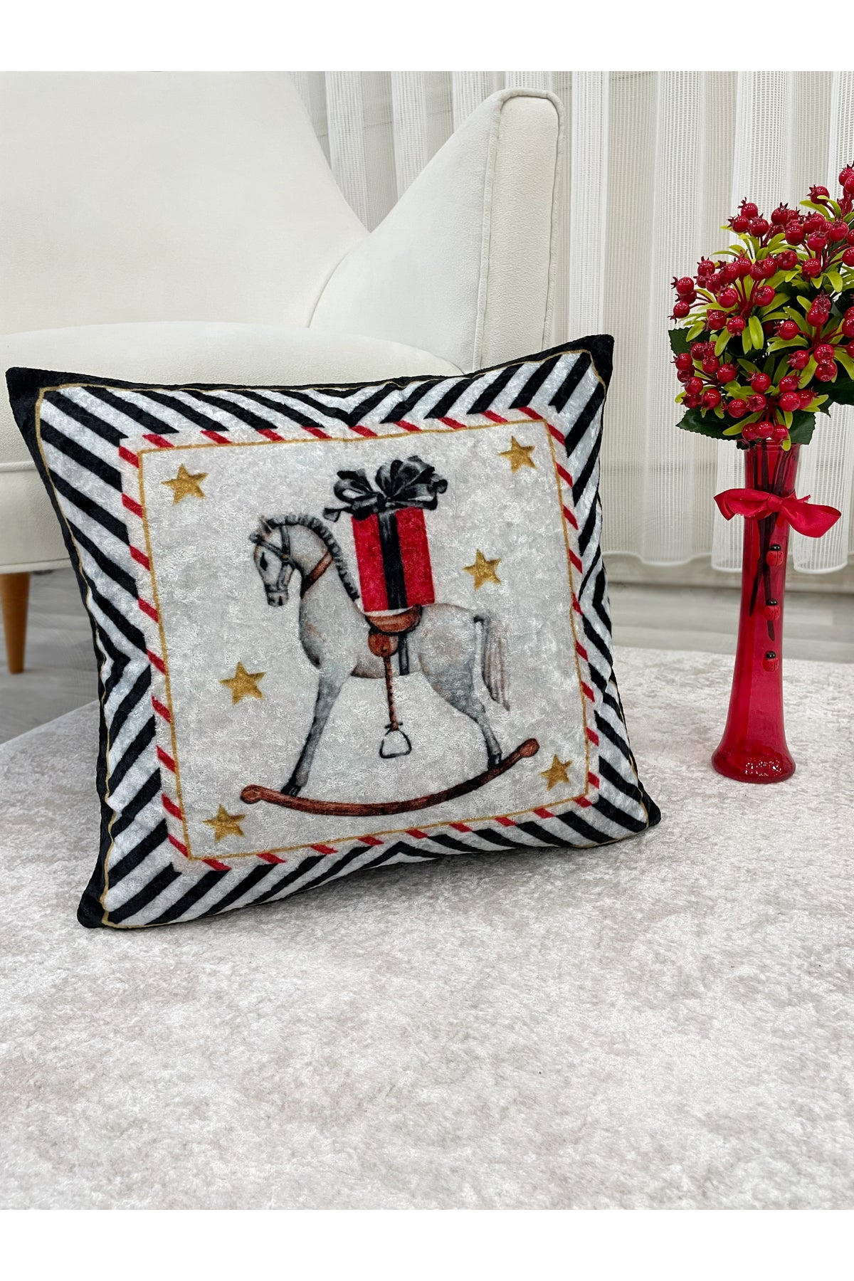 Açık Gri Renk At Desenli Kırlent Kılıfı 45x45