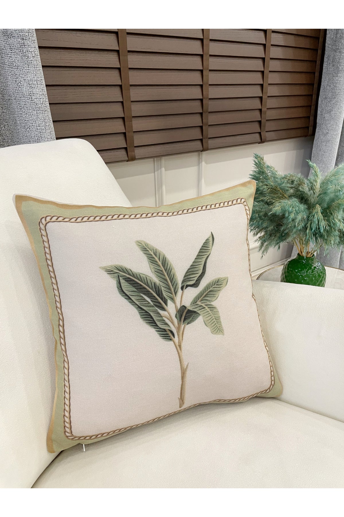 Bej Yeşil Yaprak Desenli Dokuma Kumaş Kırlent Kılıfı 45x45