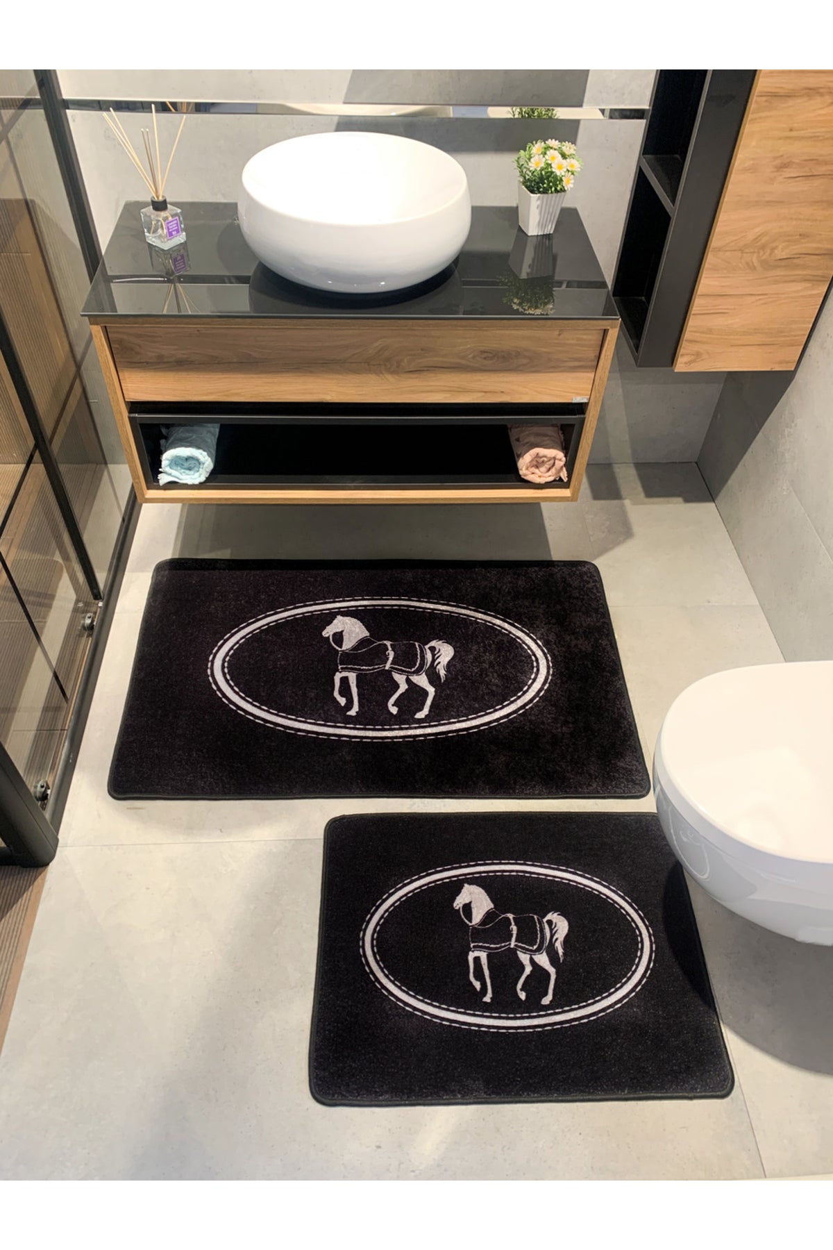 Siyah At Desen Horse Desenli 2'li Deri Taban Banyo Paspas (60x100 - 60x50)