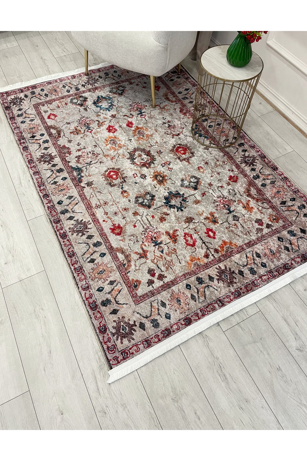Bej RenkVintage Eskitme Görünümlü Lateks Taban Halı