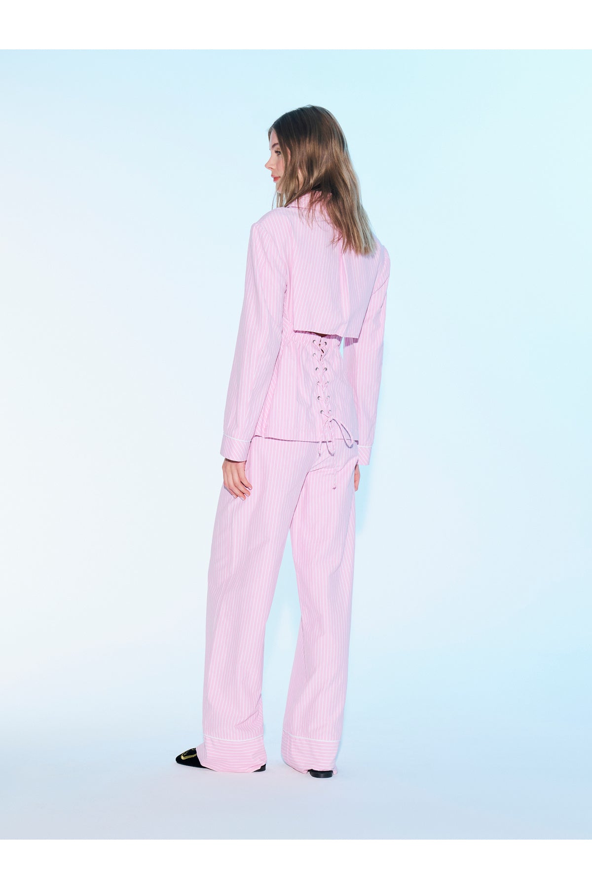 Sırtı Bağlamalı Slim Fit Ceket