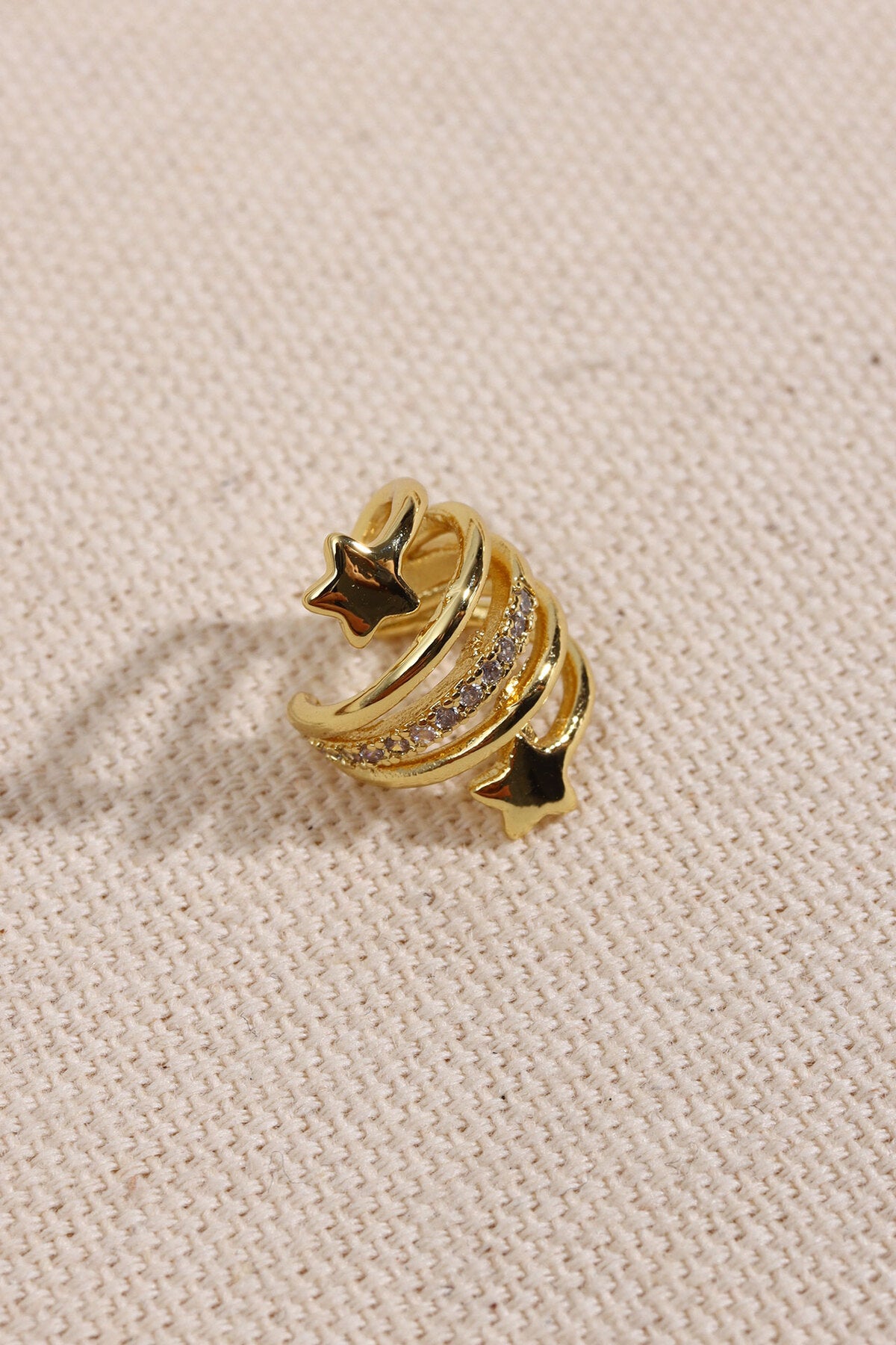 5 Şeritli Yıldız Figür Gold Renk Kıkırdak Küpe