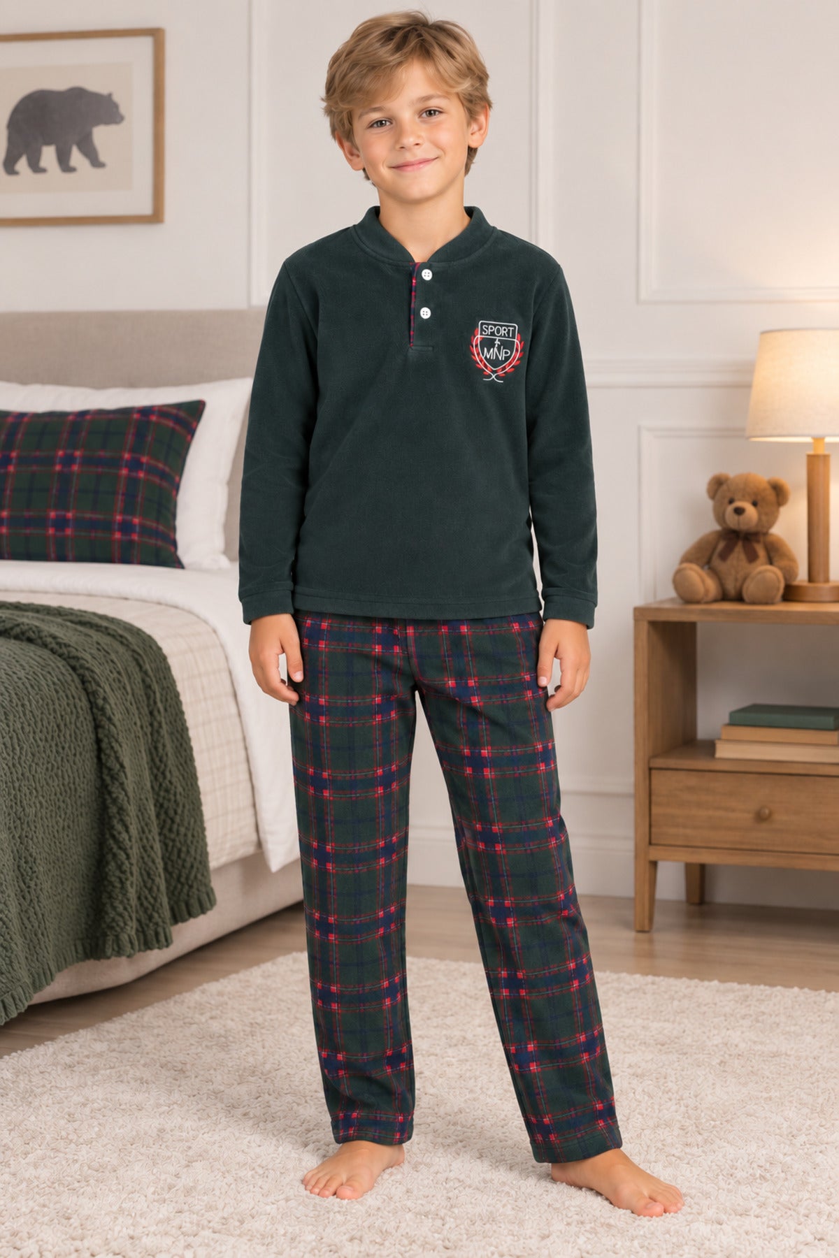 Erkek çocuk pamuklu polar kışlık uzun kollu düğmeli yaka pijama takımı