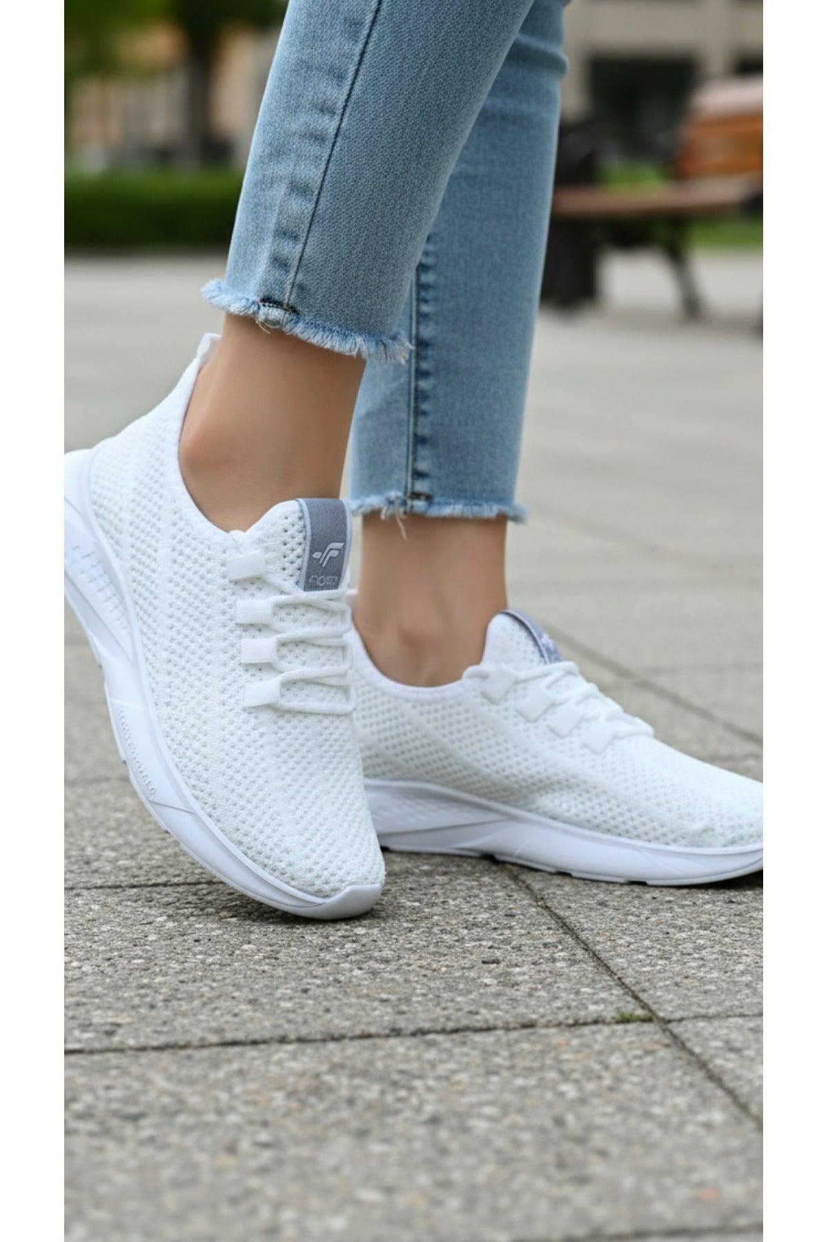 Unisex Beyaz Triko Fileli Spor Ayakkabı - Hafif Tabanlı, Günlük Yürüyüş ve Koşu Ayakkabısı