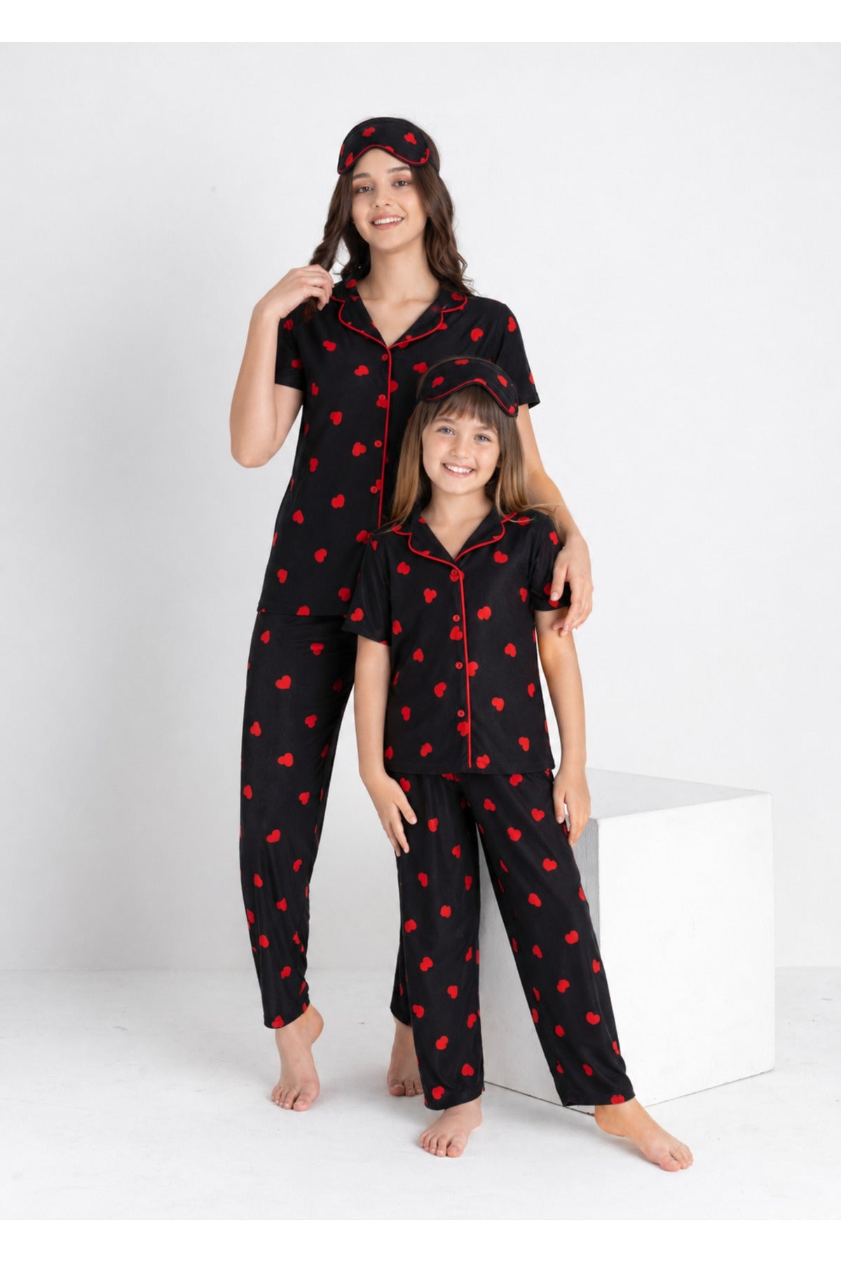 Anne kız pamuklu kalp desenli düğmeli yazlık uyku bantlı kısa kollu yazlık pijama takımı