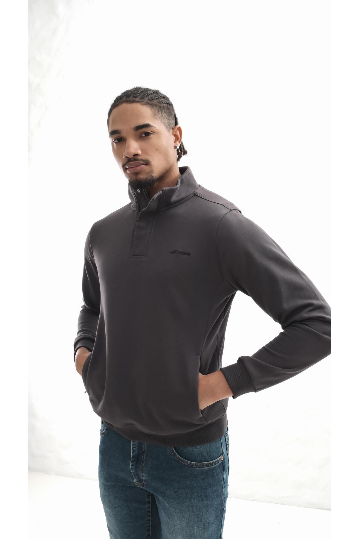 Boğazlı sweatshirt