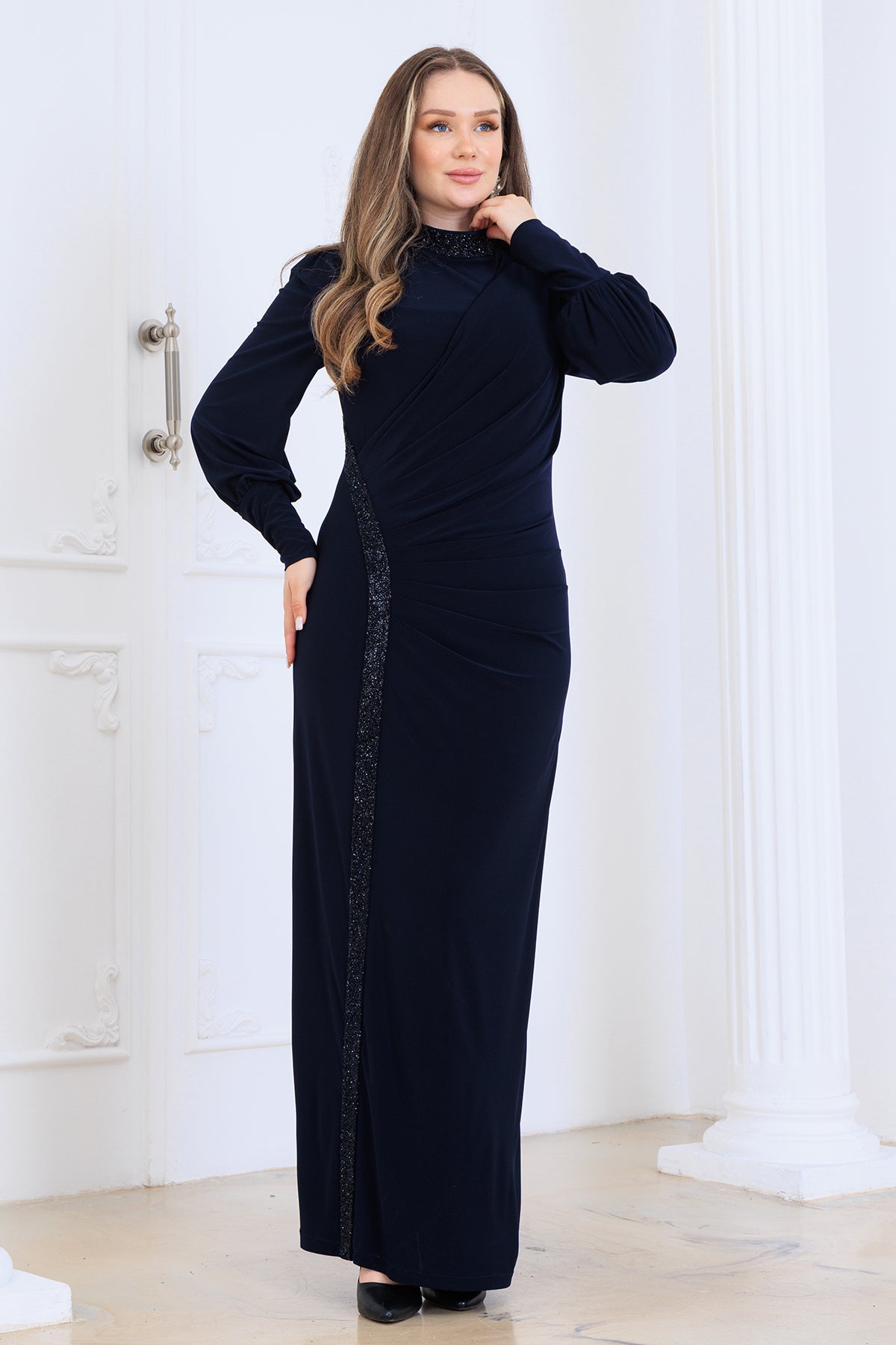 Eleni̇ Taşli Tesettür Abi̇ye Elbi̇se