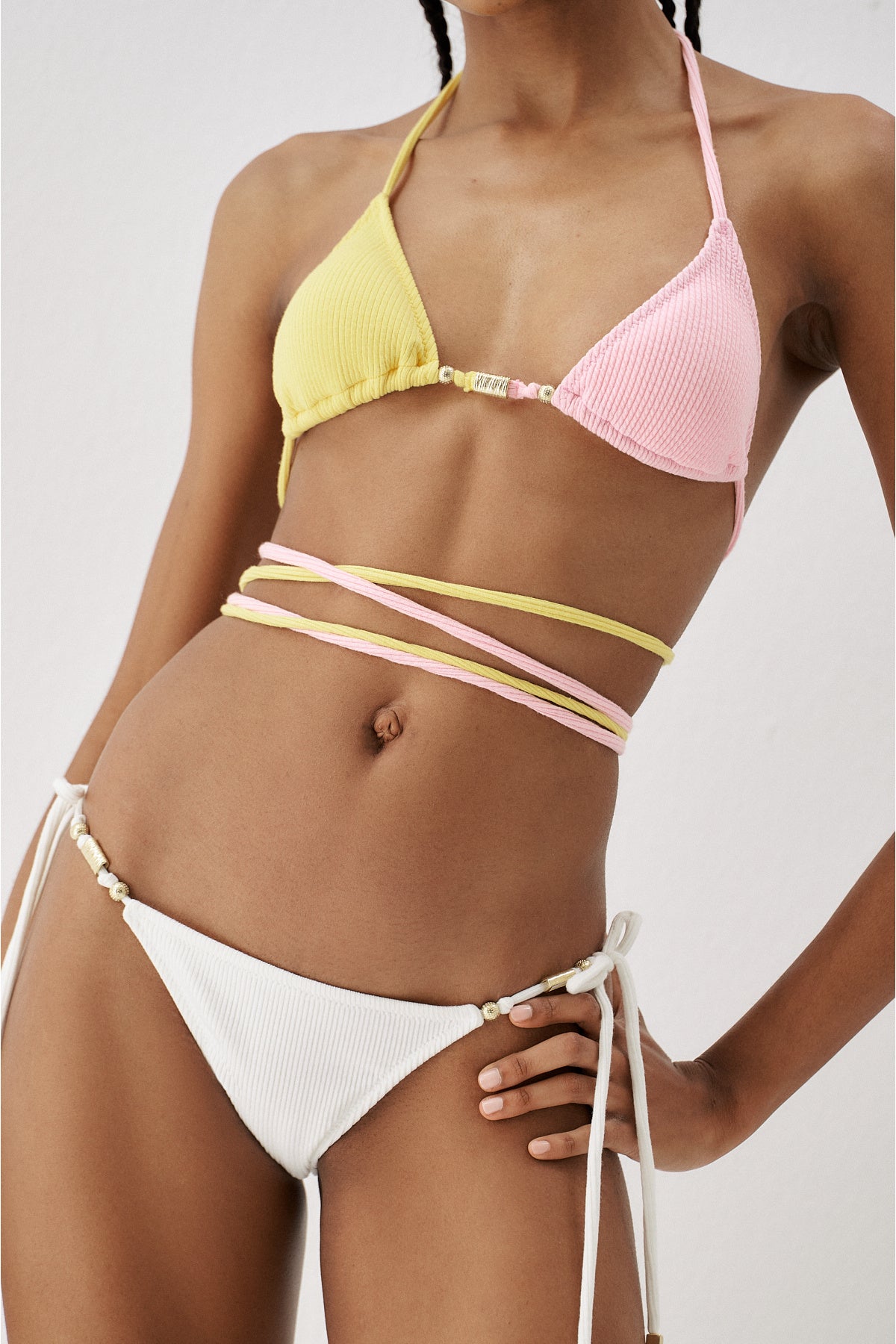 Üçgen Bağlamalı Bikini Set