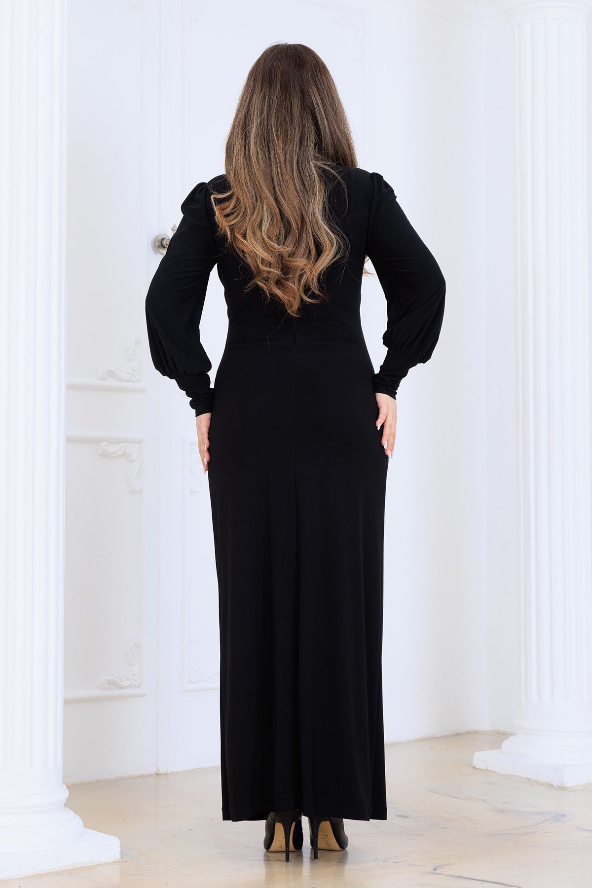 Eleni̇ Taşli Tesettür Abi̇ye Elbi̇se