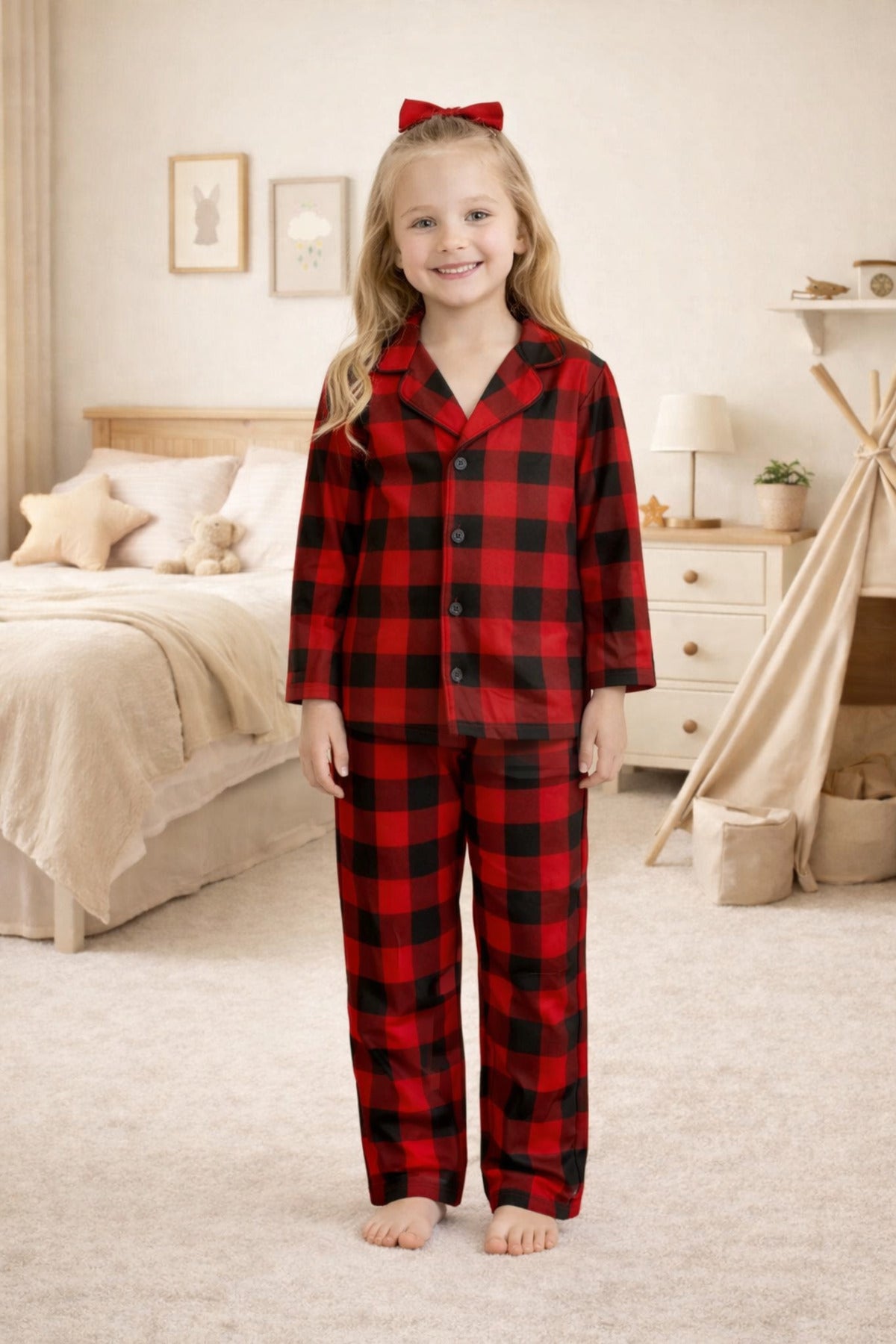Kız çocuk pamuklu ekoseli süet düğmeli pijama takımı