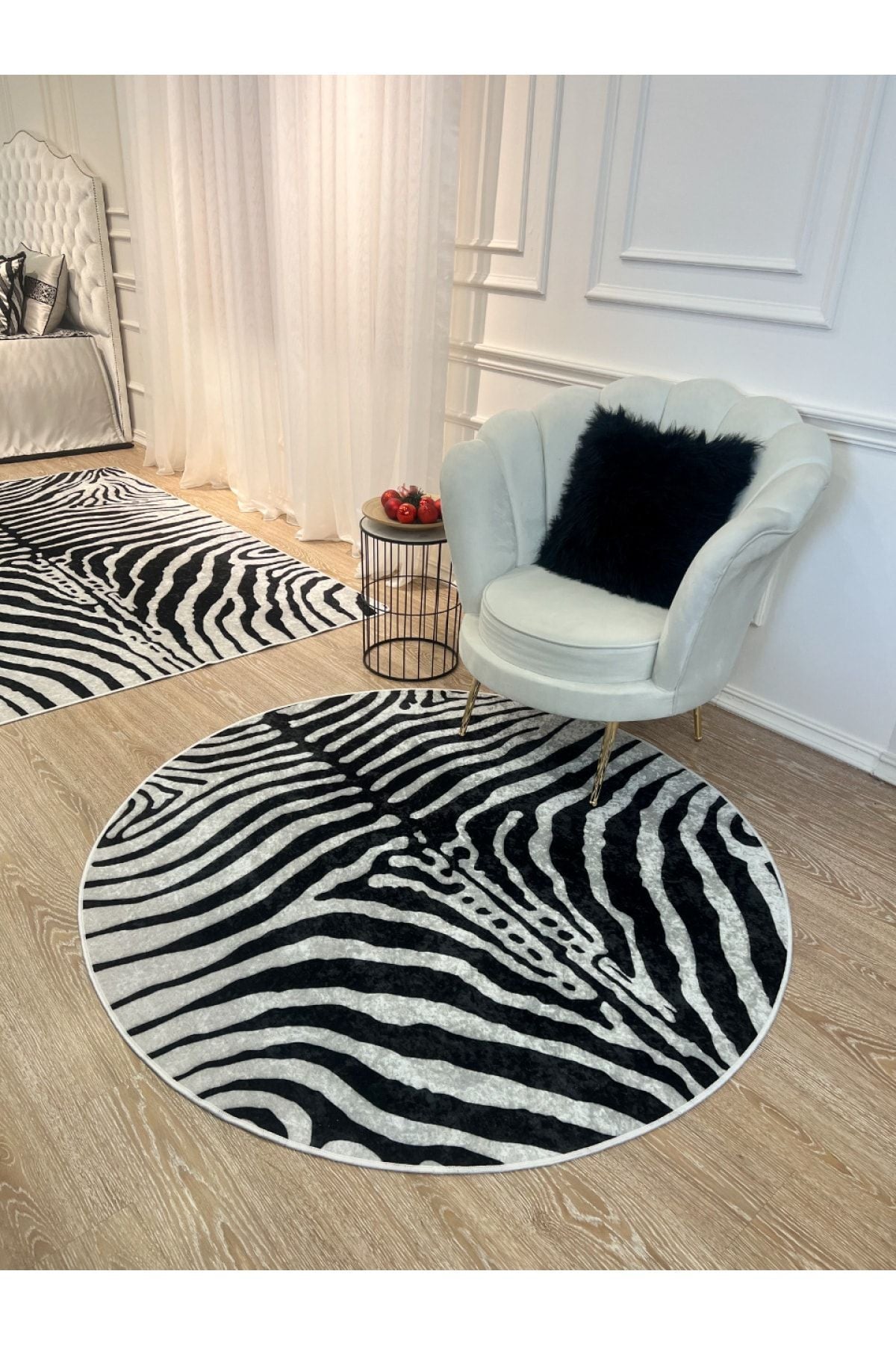 Zebra Desenli Yuvarlak Siyah - Gri Dekoratif Halı