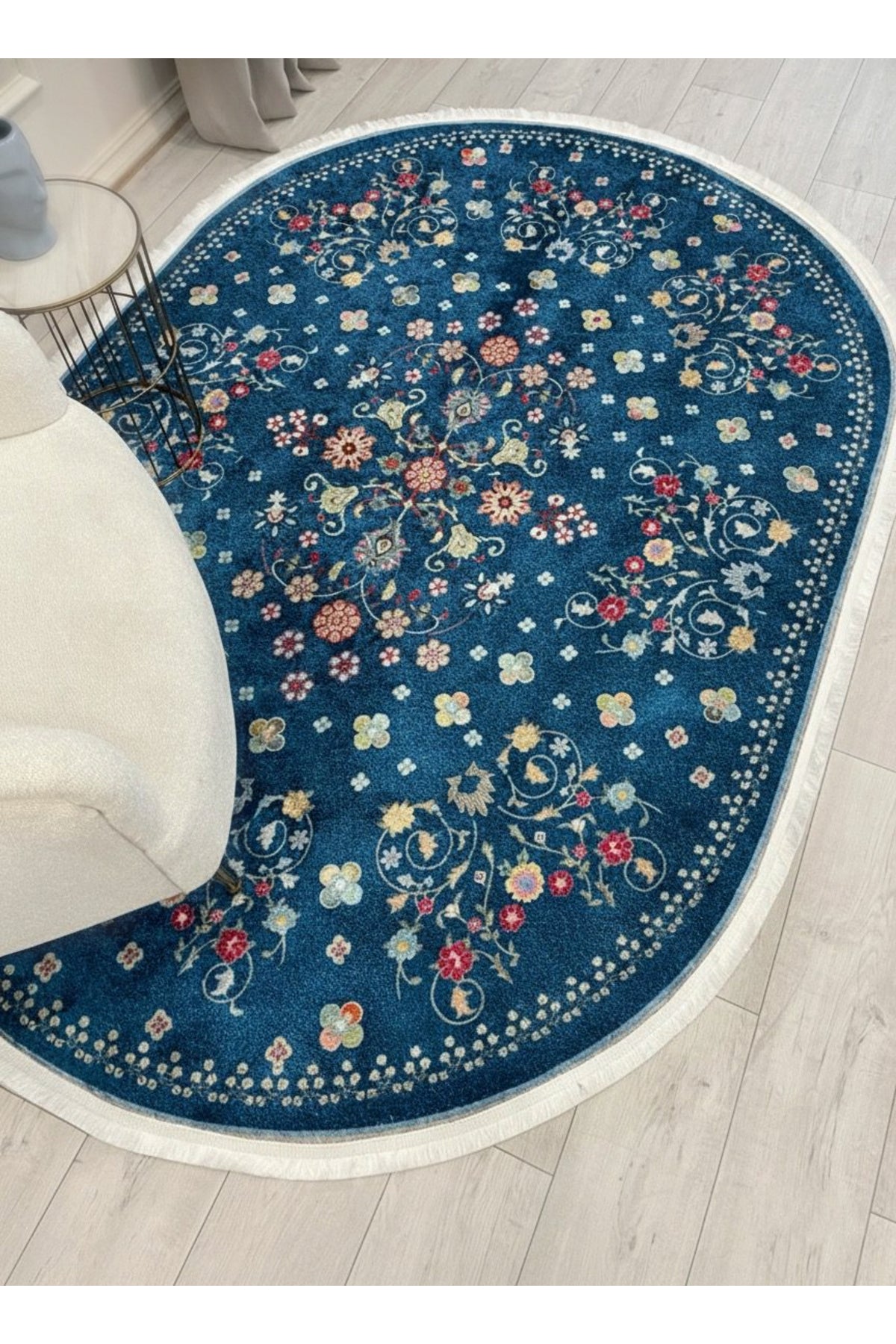 BEJ Renk Çiçek Desenli Vintage Lateks Taban Halı