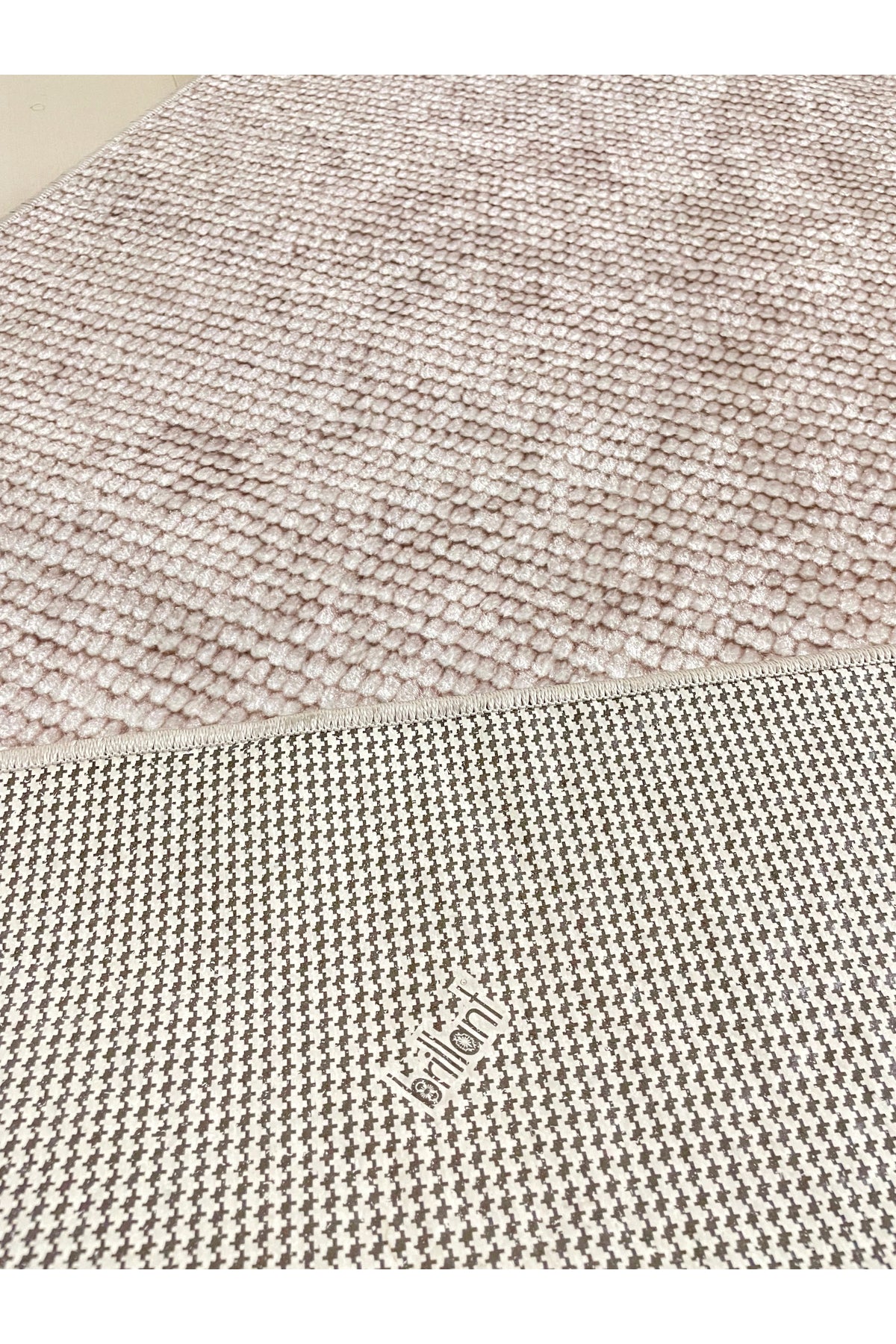 Modern Siyah Renk Lateks Taban Salon ve Yolluk Antre Halı
