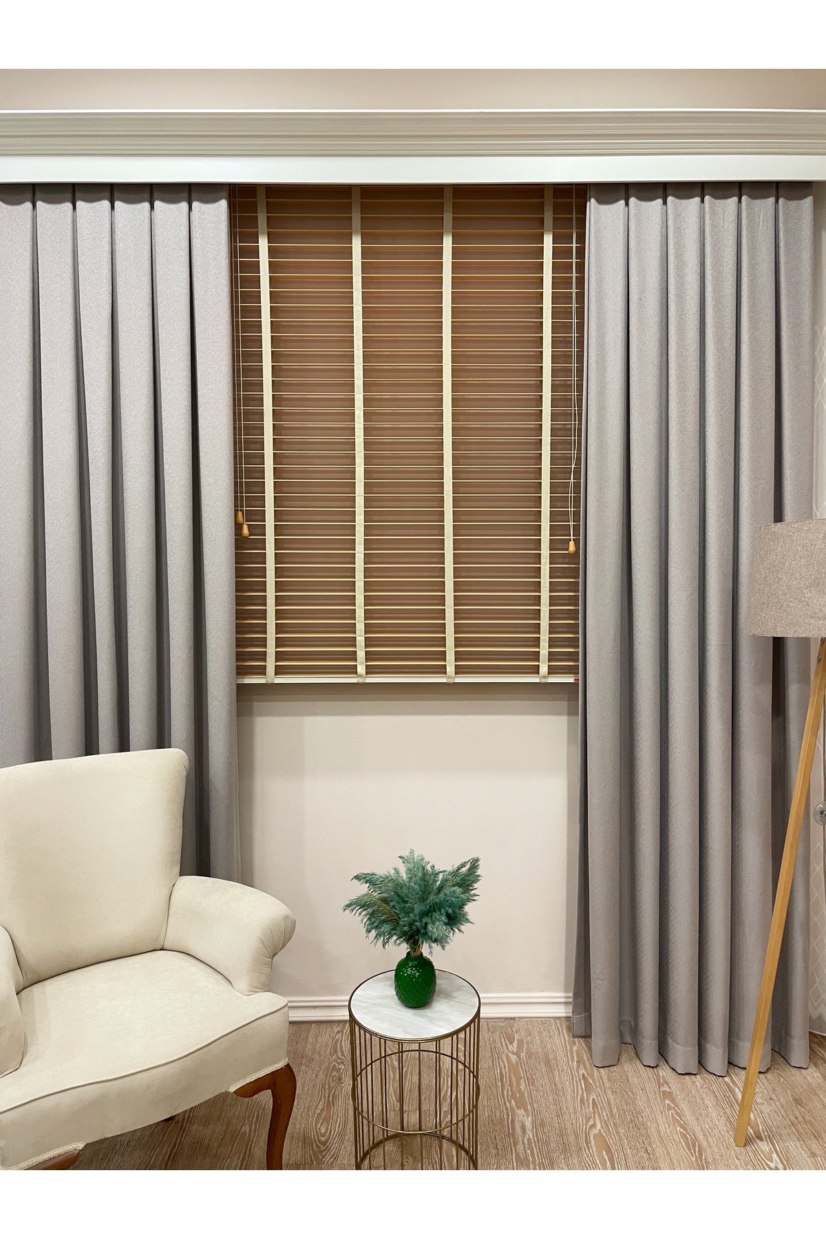 Doğal Ahşap Rengi %100 Orijinal Ahşap Jaluzi Perde 50 Mm Ofis Modern Ve Tüm Mekanlar