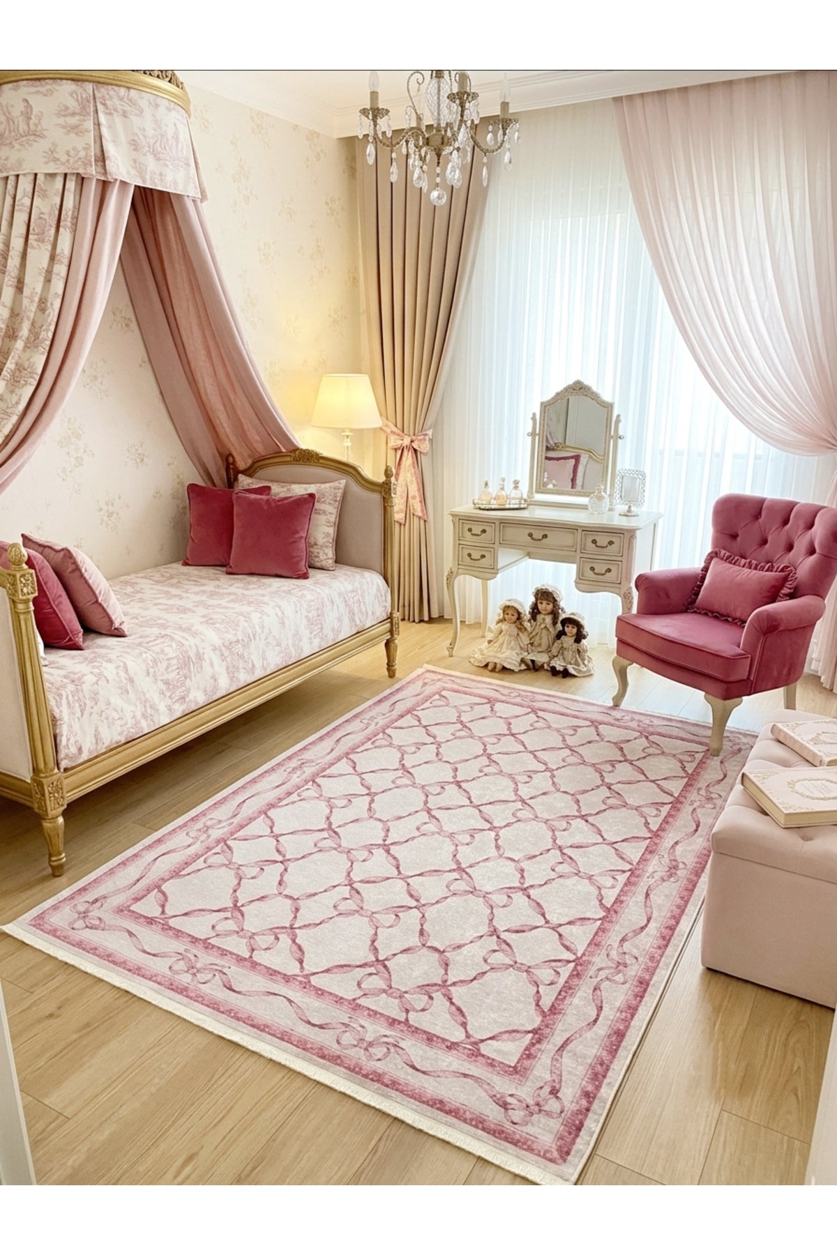 Fiyonk Desenli Lateks Taban Çocuk Halısı