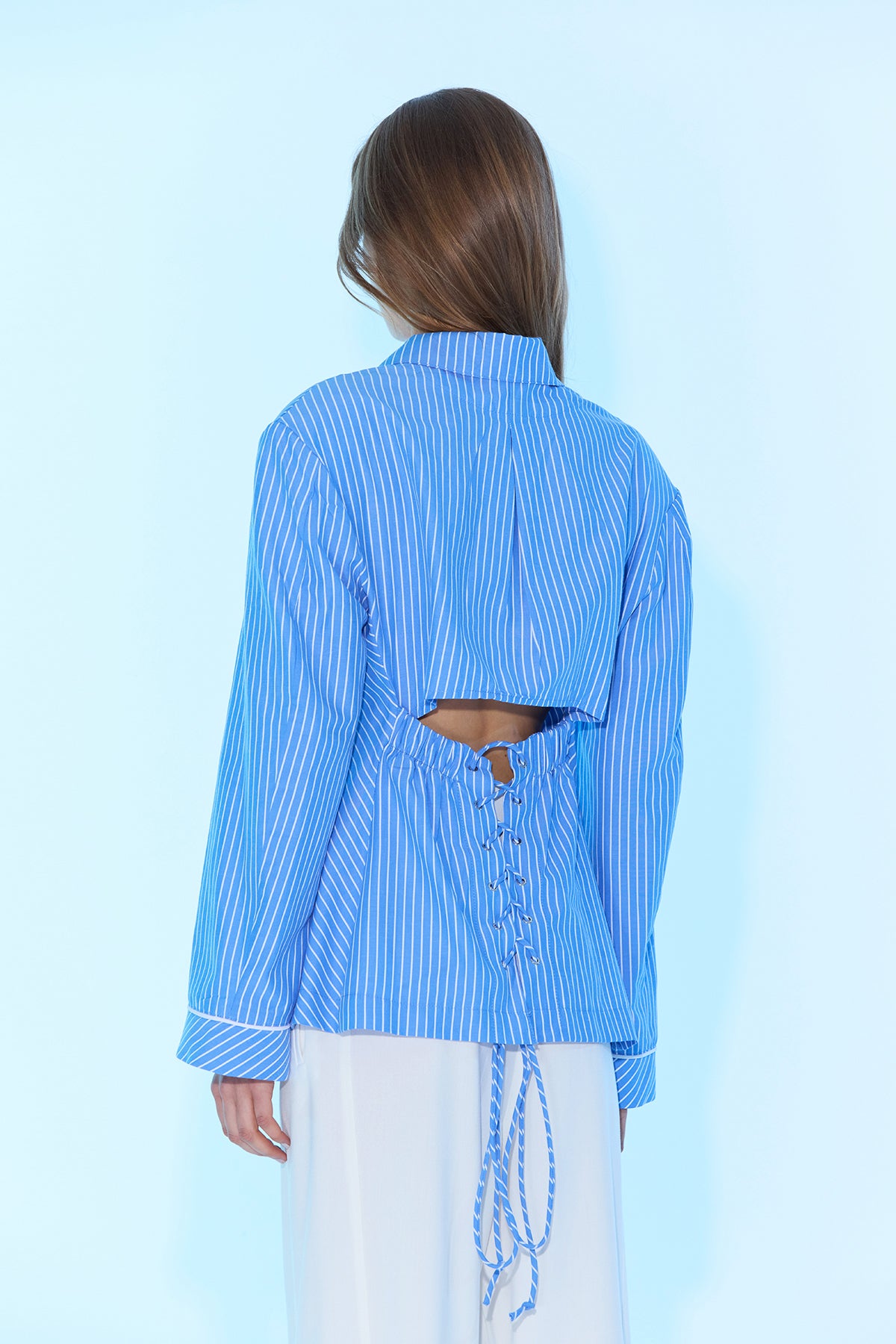Sırtı Bağlamalı Slim Fit Ceket