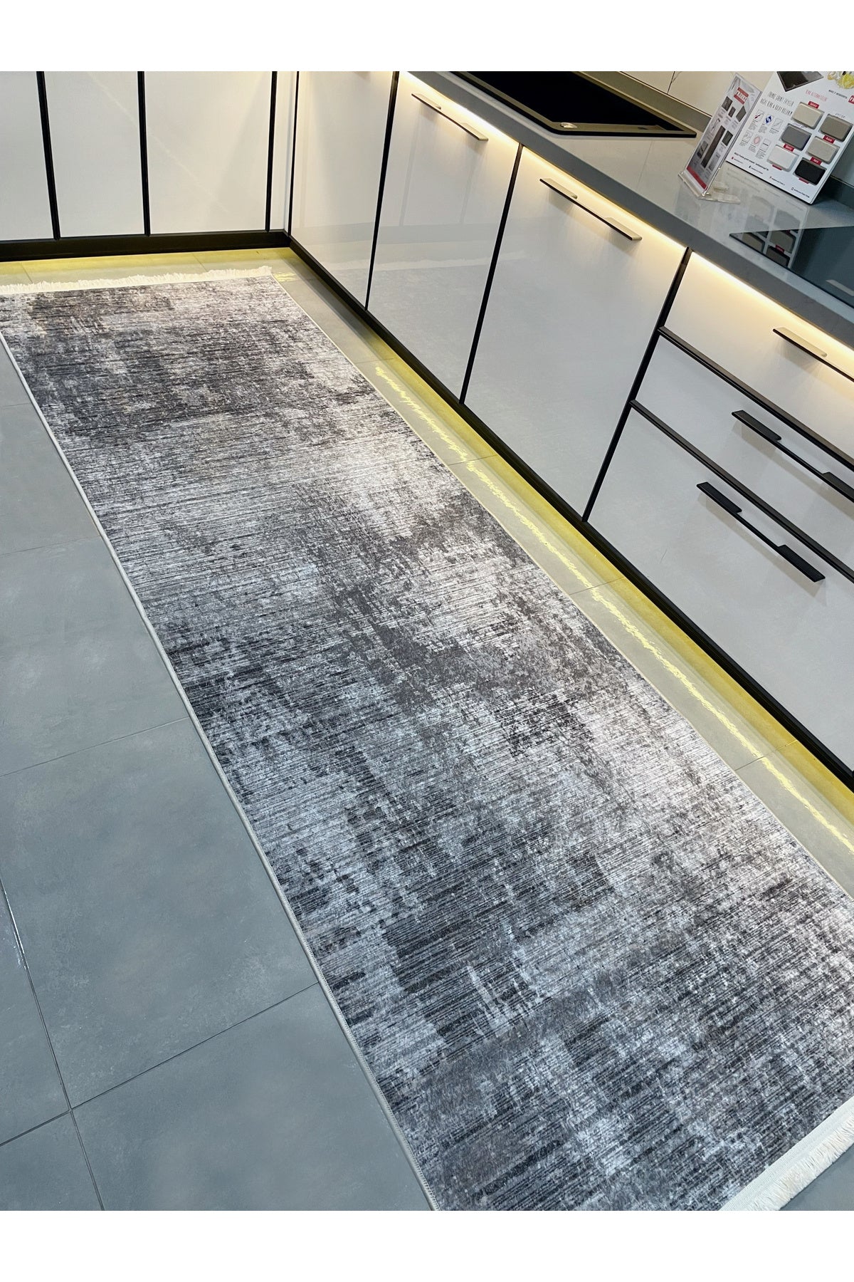 Yüksek Kalite - Kaymaz Taban Saçaklı Koridor Mutfak Salon Kesme Yolluk Halı