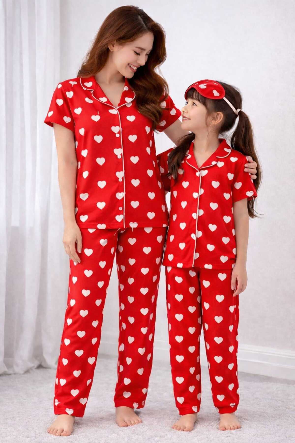 Anne kız pamuklu düğmeli uyku bantlı yazlık kısa kollu pijama takımı