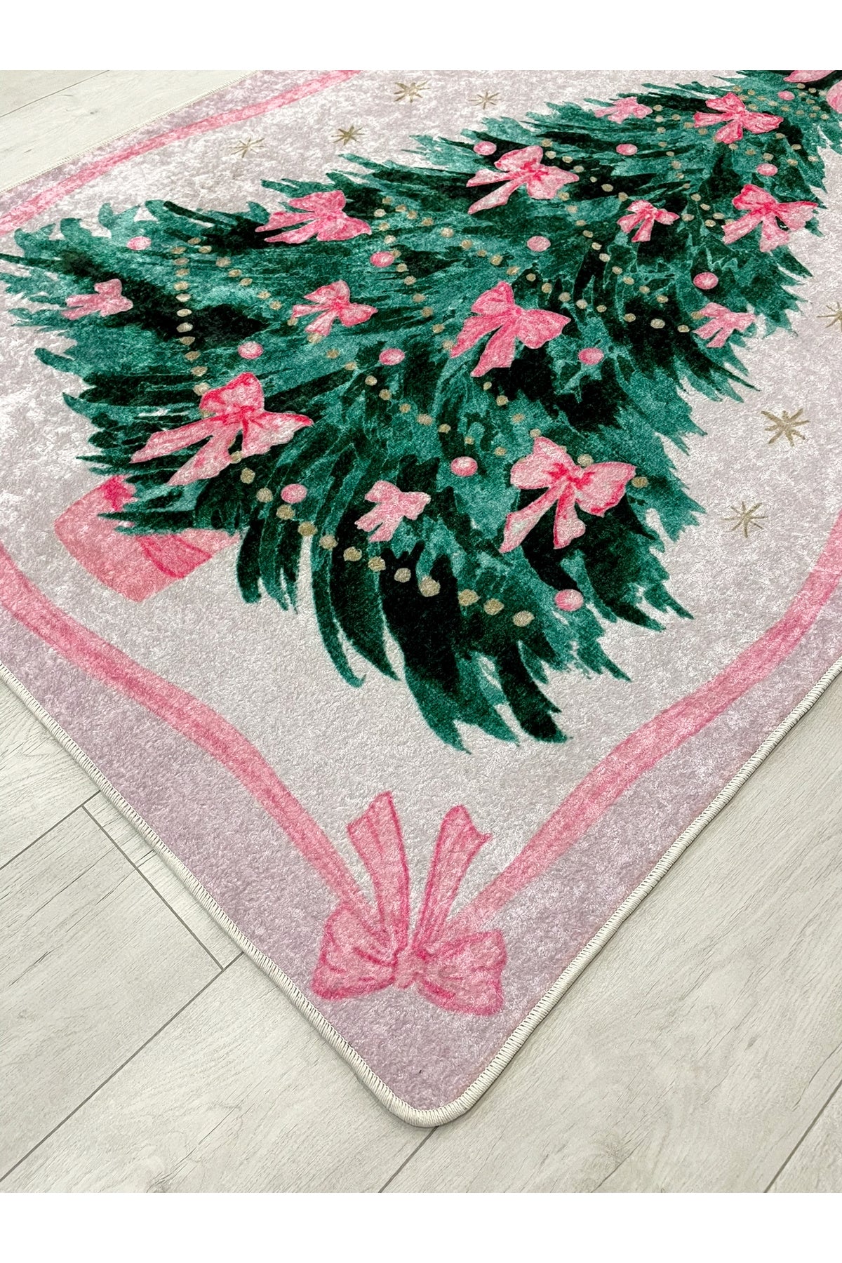 Pembe Renk - Yeniyıl Konsept Yılbaşı Halı