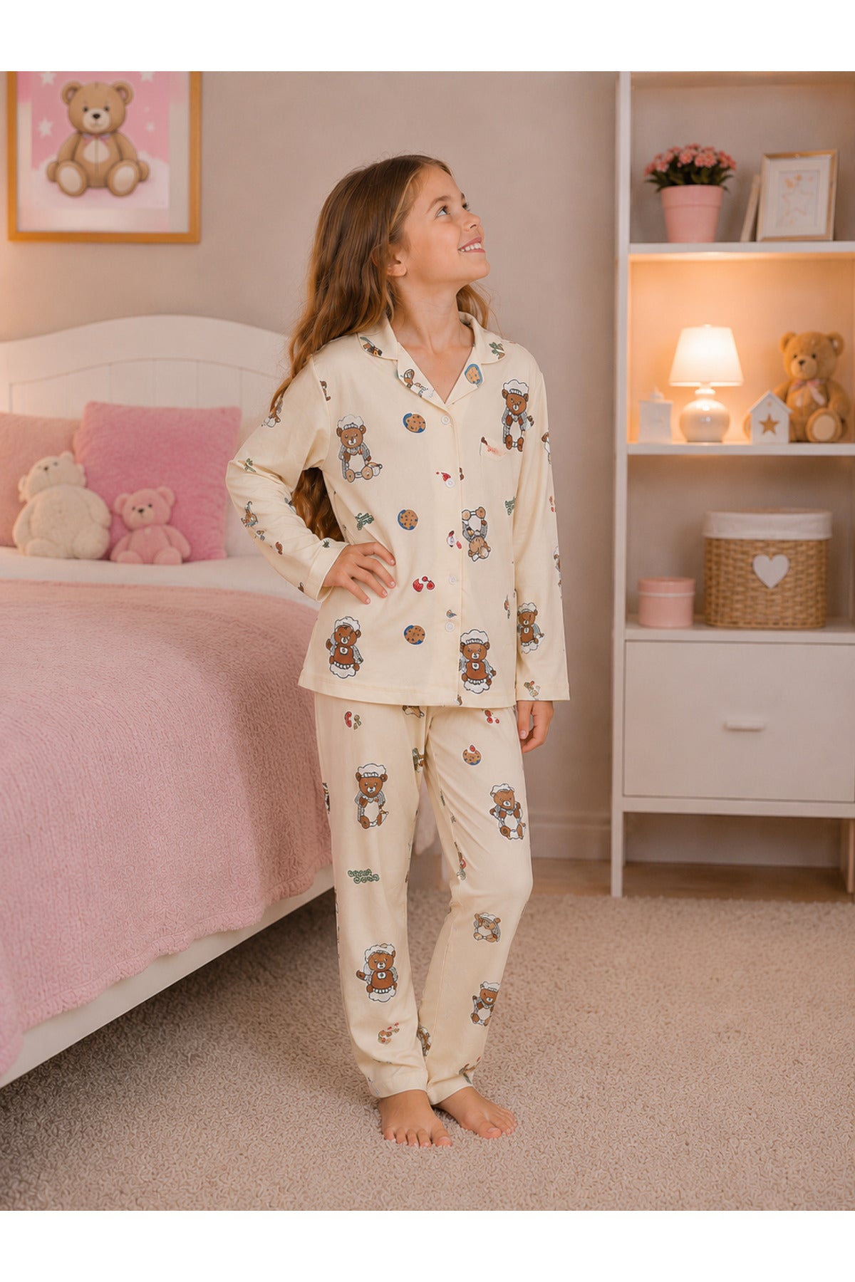 Kız çocuk pamuklu bej renk yumuşacık uzun kollu mevsimlik pijama takımı