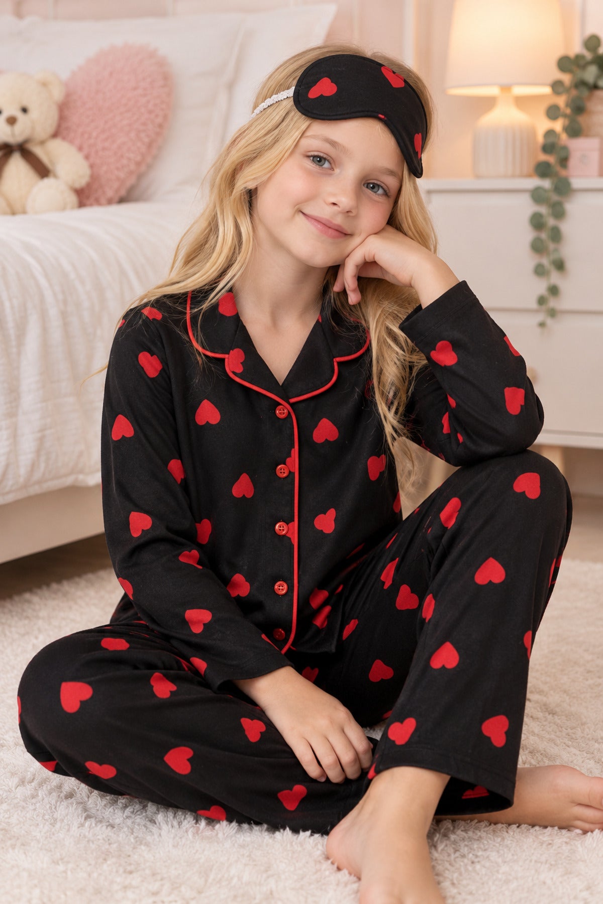 Kız çocuk pamuklu düğmeli kalp desenli uzun kollu süet pijama takımı