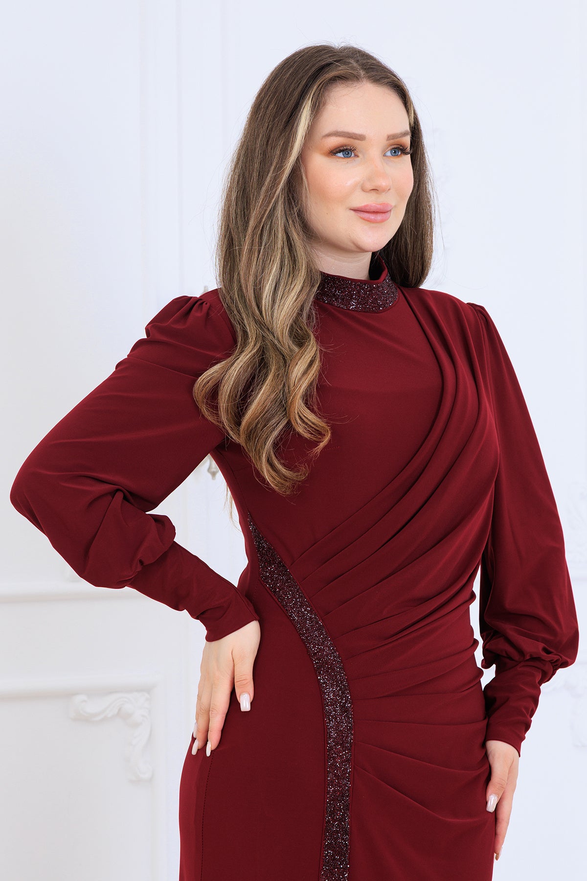 Eleni̇ Taşli Tesettür Abi̇ye Elbi̇se