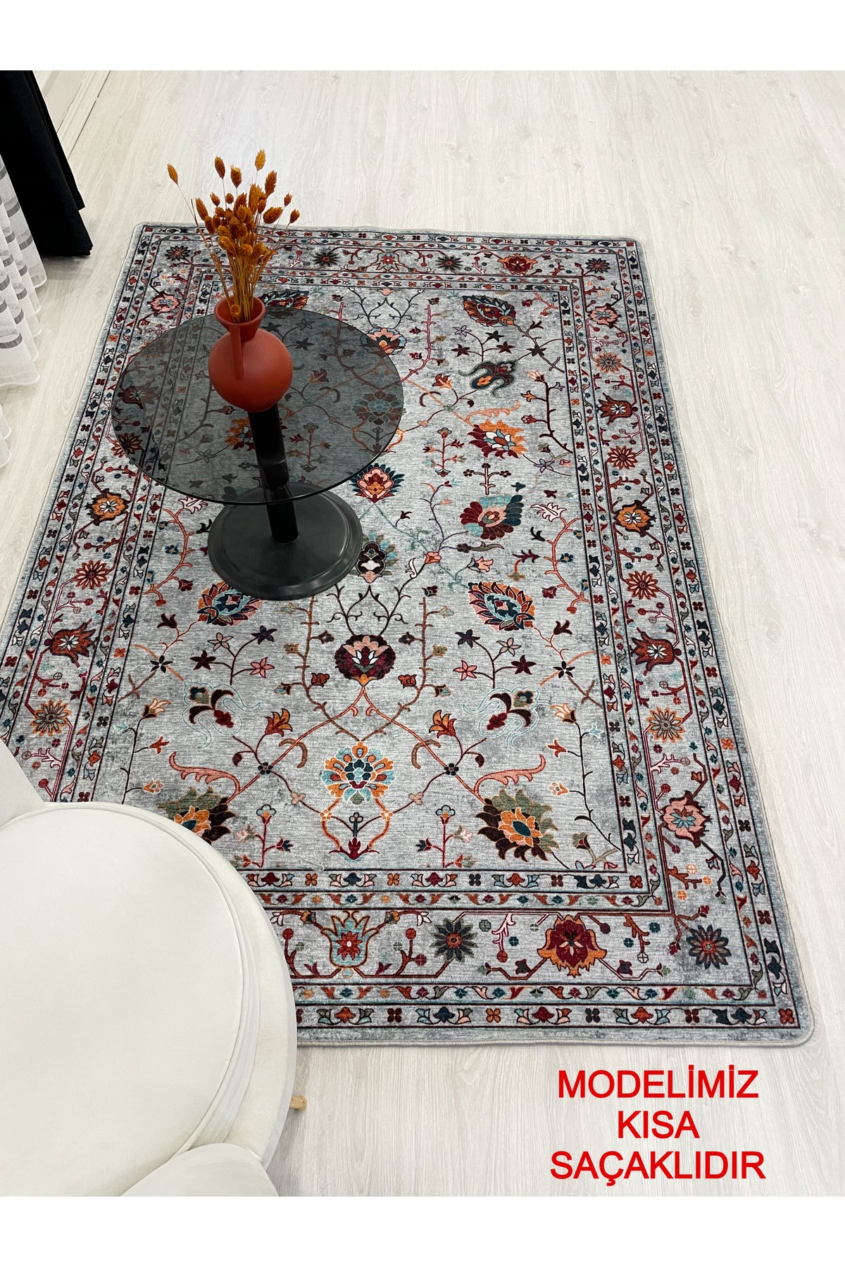 Gri Renk Vintage Çiçekli Oval Lateks Kaymaz Taban Halı