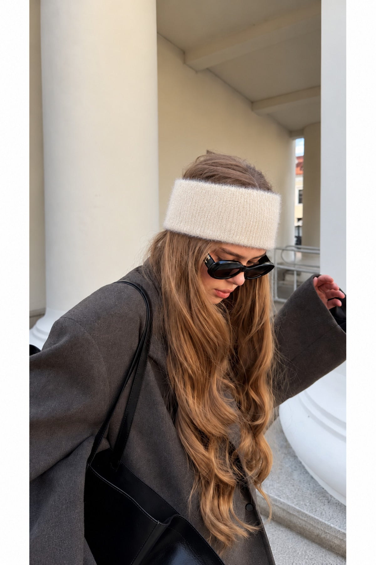 Kadın Kışlık Ekru Sakallı Örgü Burgu Düğümlü Saç Bandı Bandana BND02