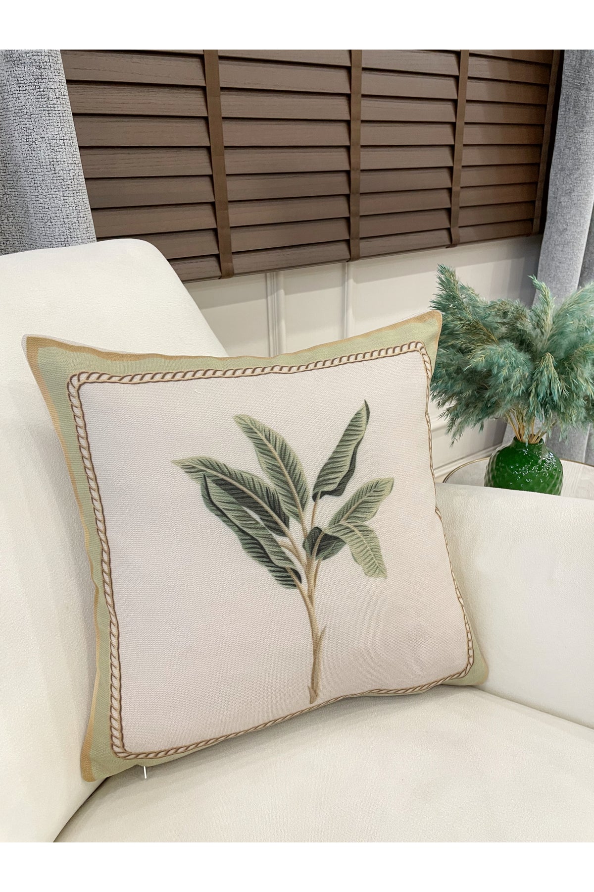 Bej Yeşil Yaprak Desenli Dokuma Kumaş Kırlent Kılıfı 45x45
