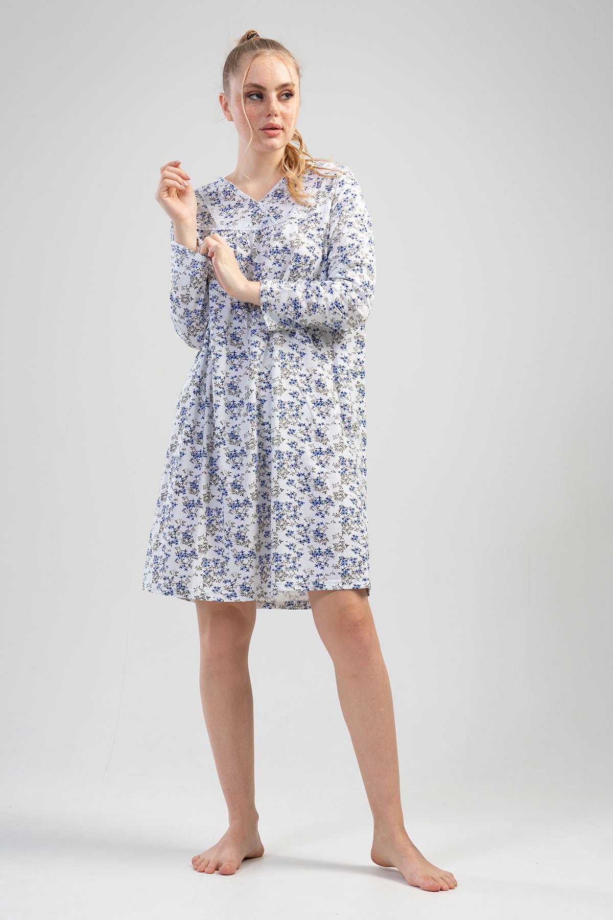 Woman Grandma Peony Nightgown