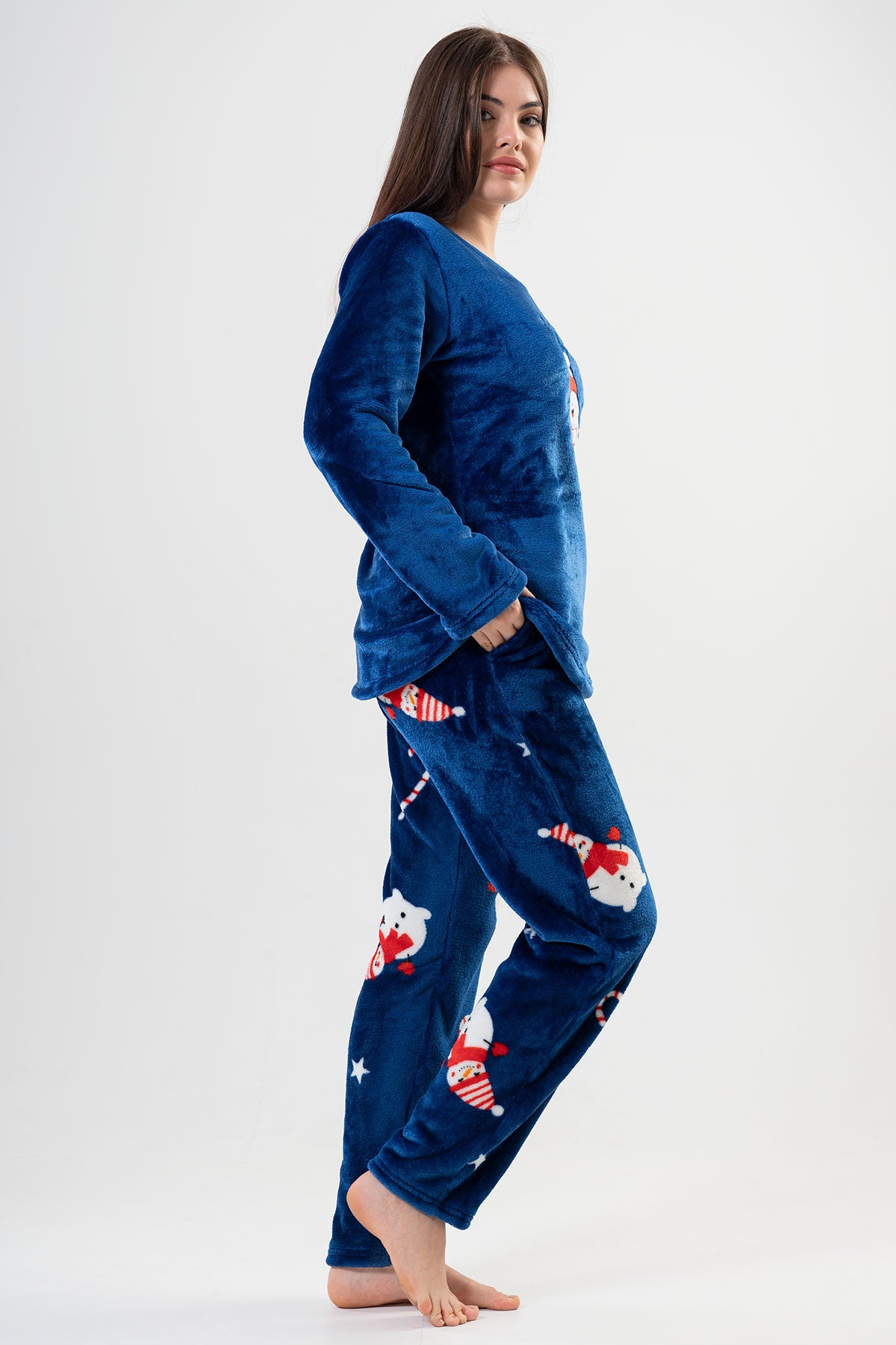 BAYAN SOFT O YAKA UZUN KOL ETEGI OVAL CEPLI PIJAMA TAKIM