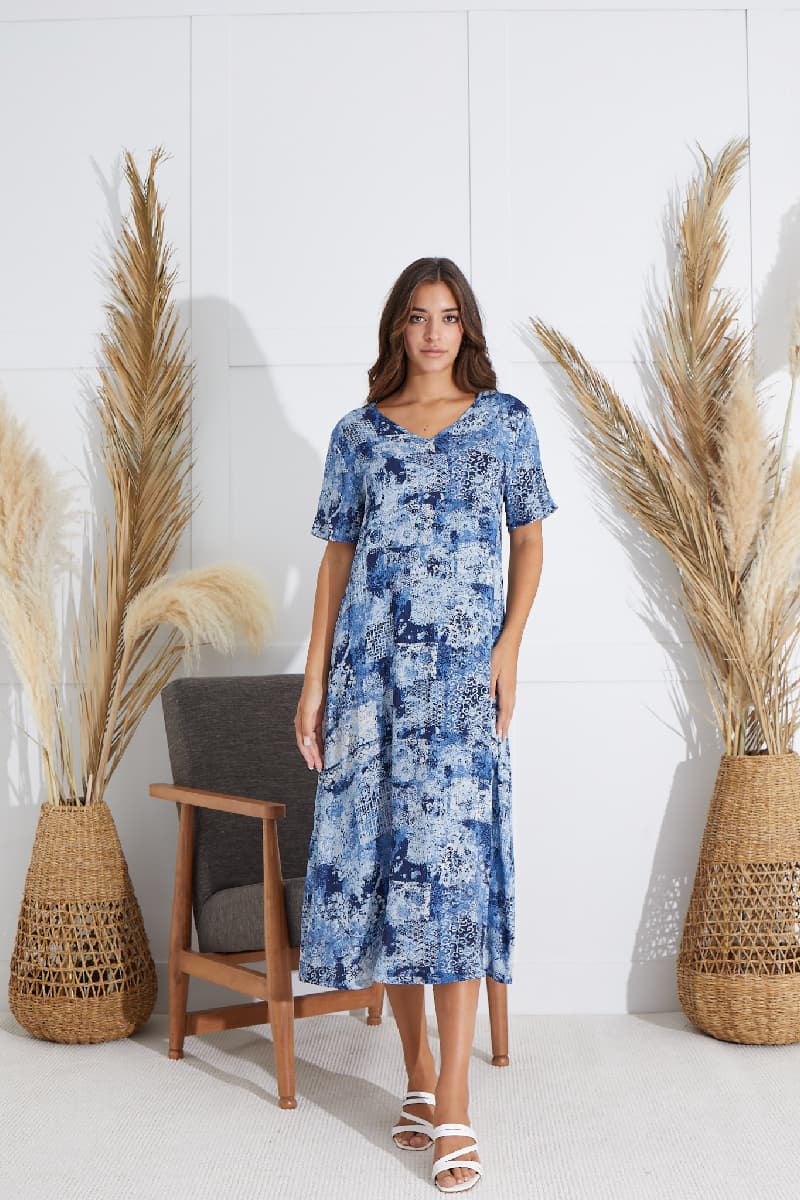 15549 BAYAN UZUN ELBİSE